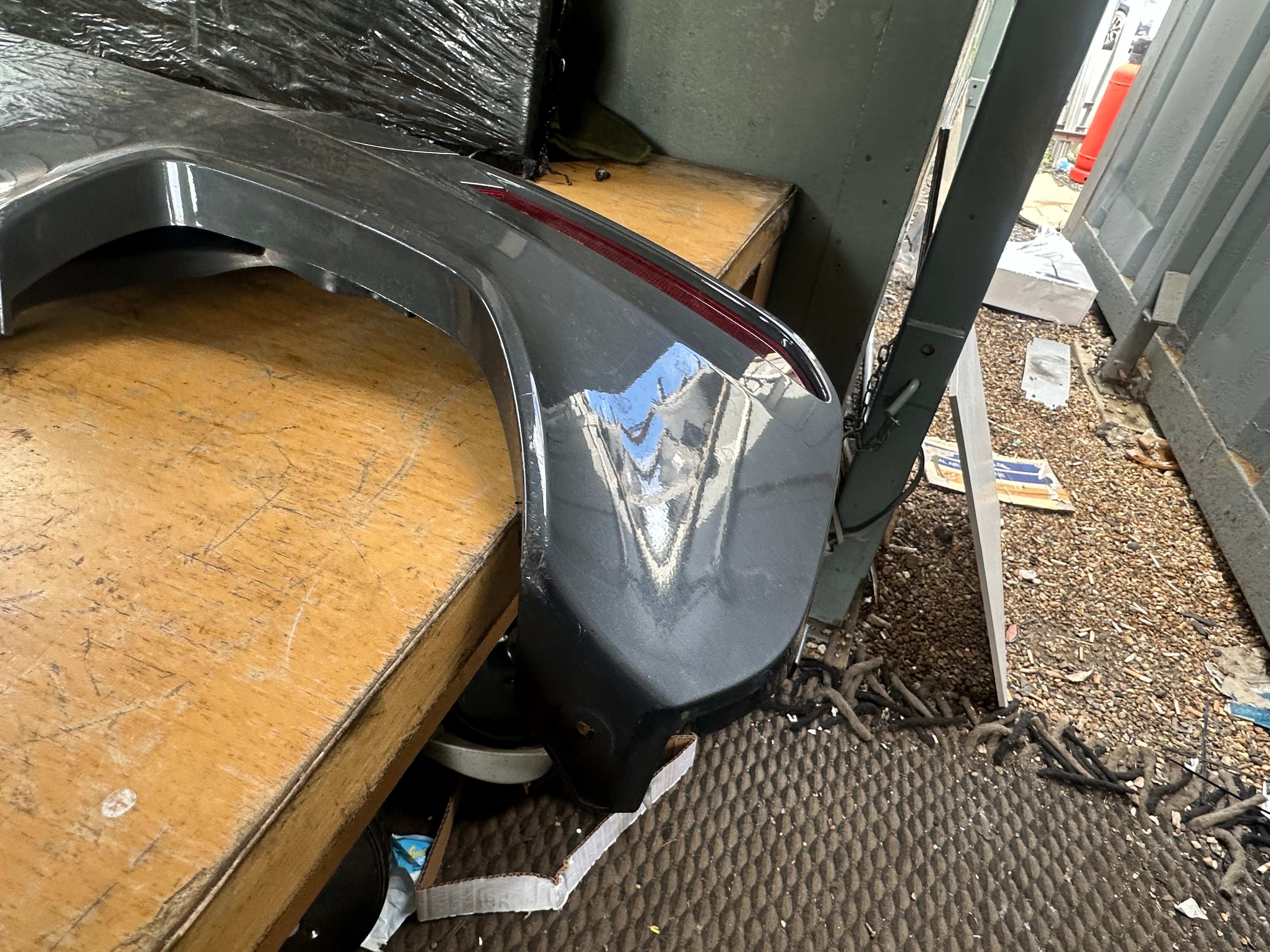 BMW 5 Series G30 M Rear Bumper Diffuser (51128064718) (8064718)