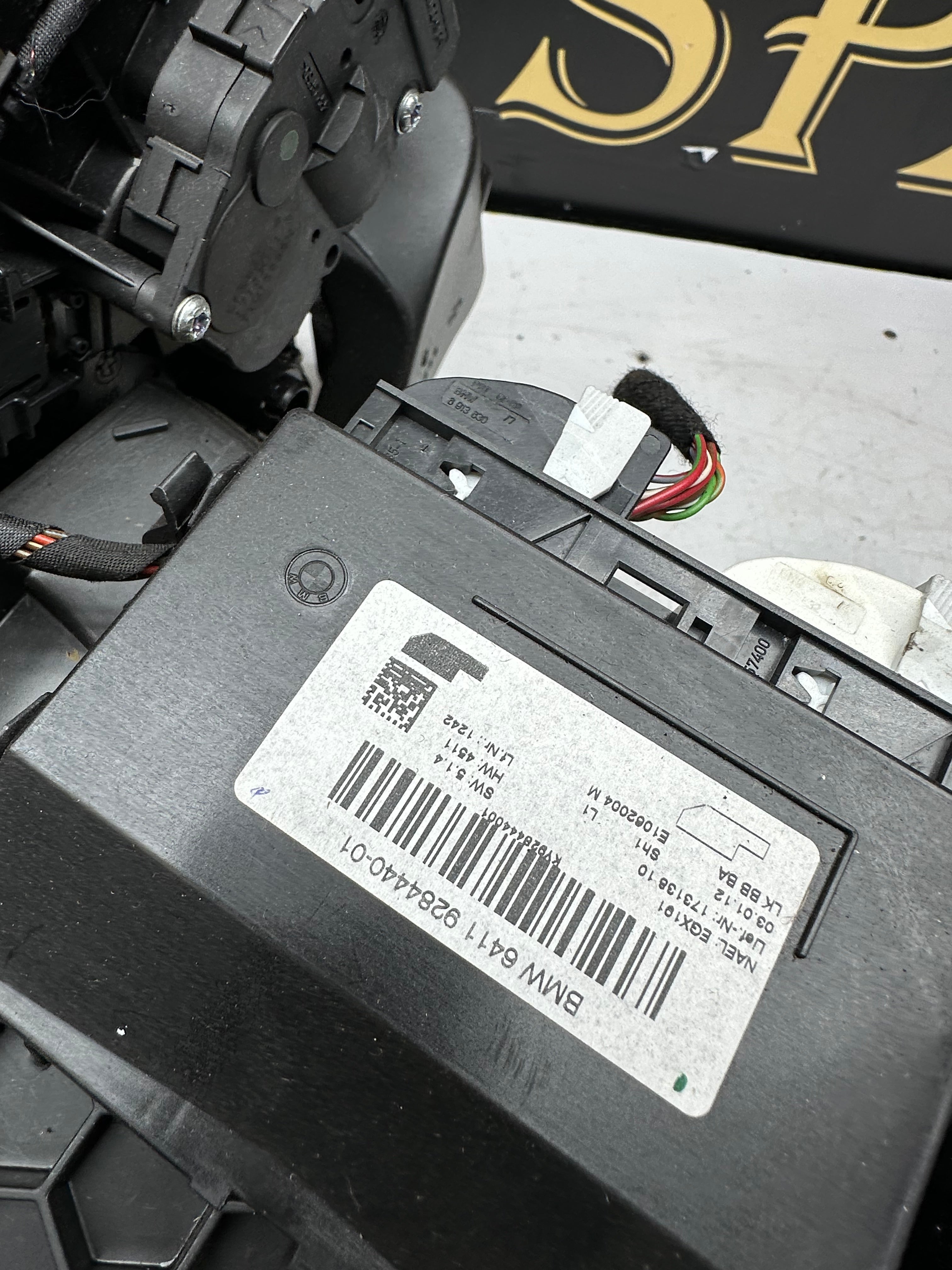 BMW 3 Series F30 / F31 320d Heater Matrix Box Complete (9296825/24540010)