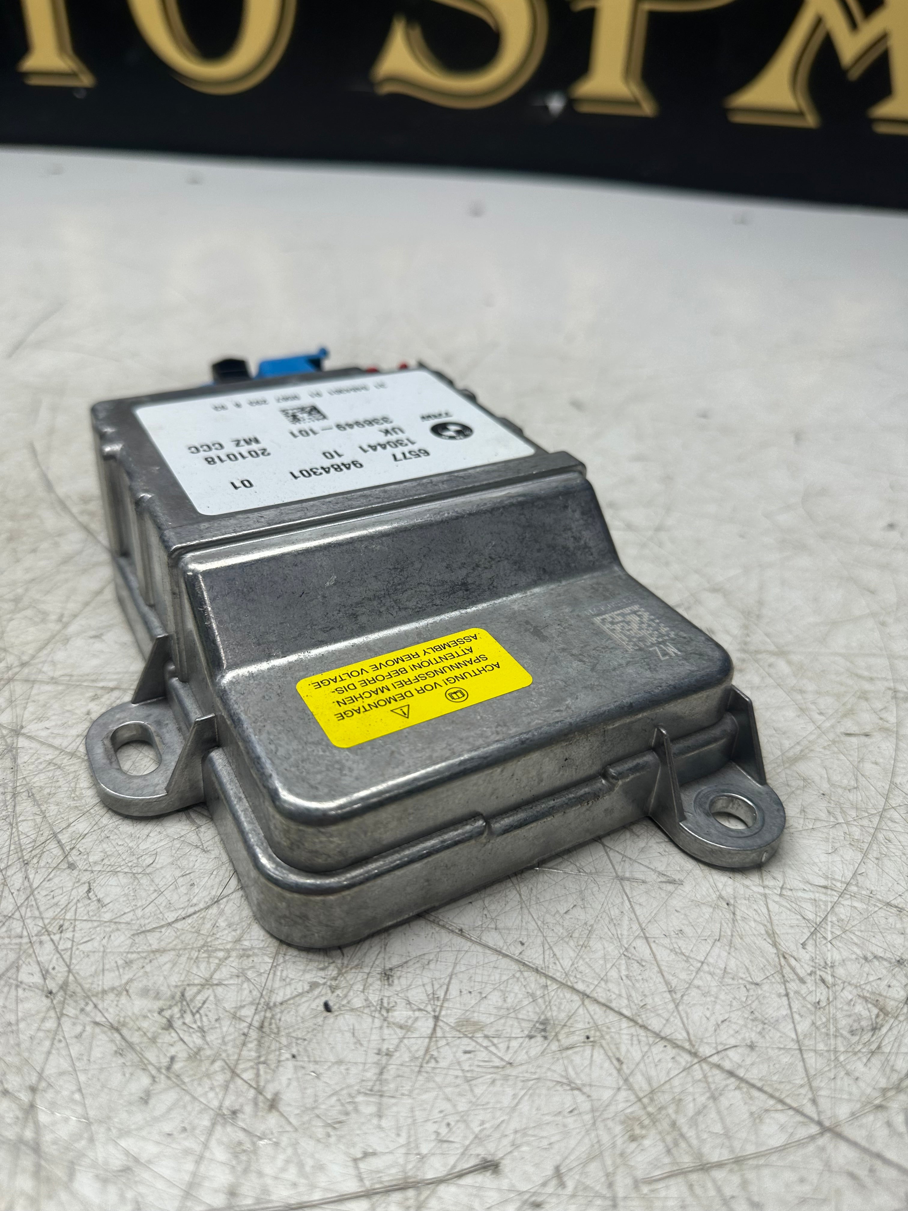 BMW x1 f48 2016 to 2021 Airbag Control Module 9484301