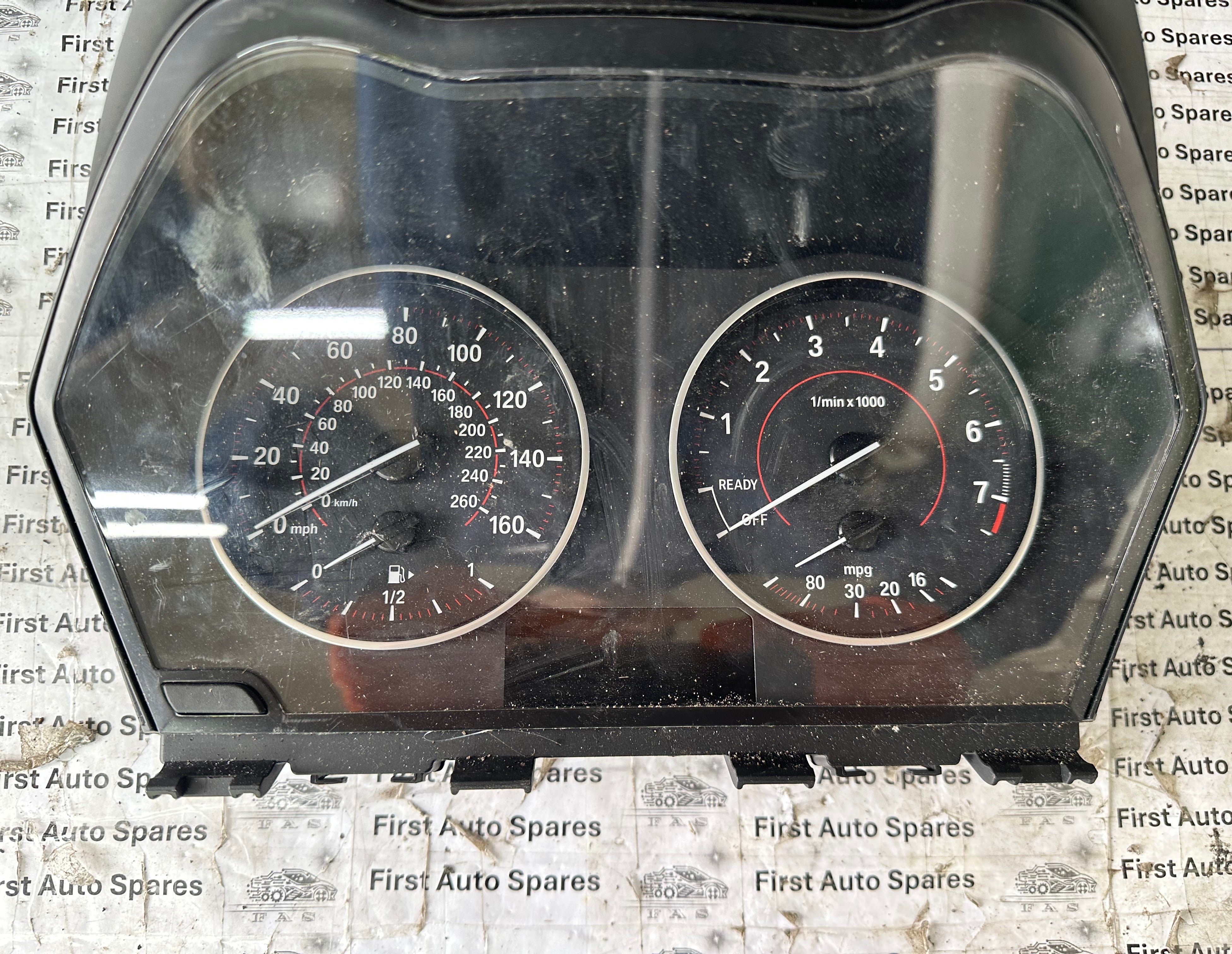 BMW X1 F48 Diesel Instrument Cluster / Speedometer (176494-11)