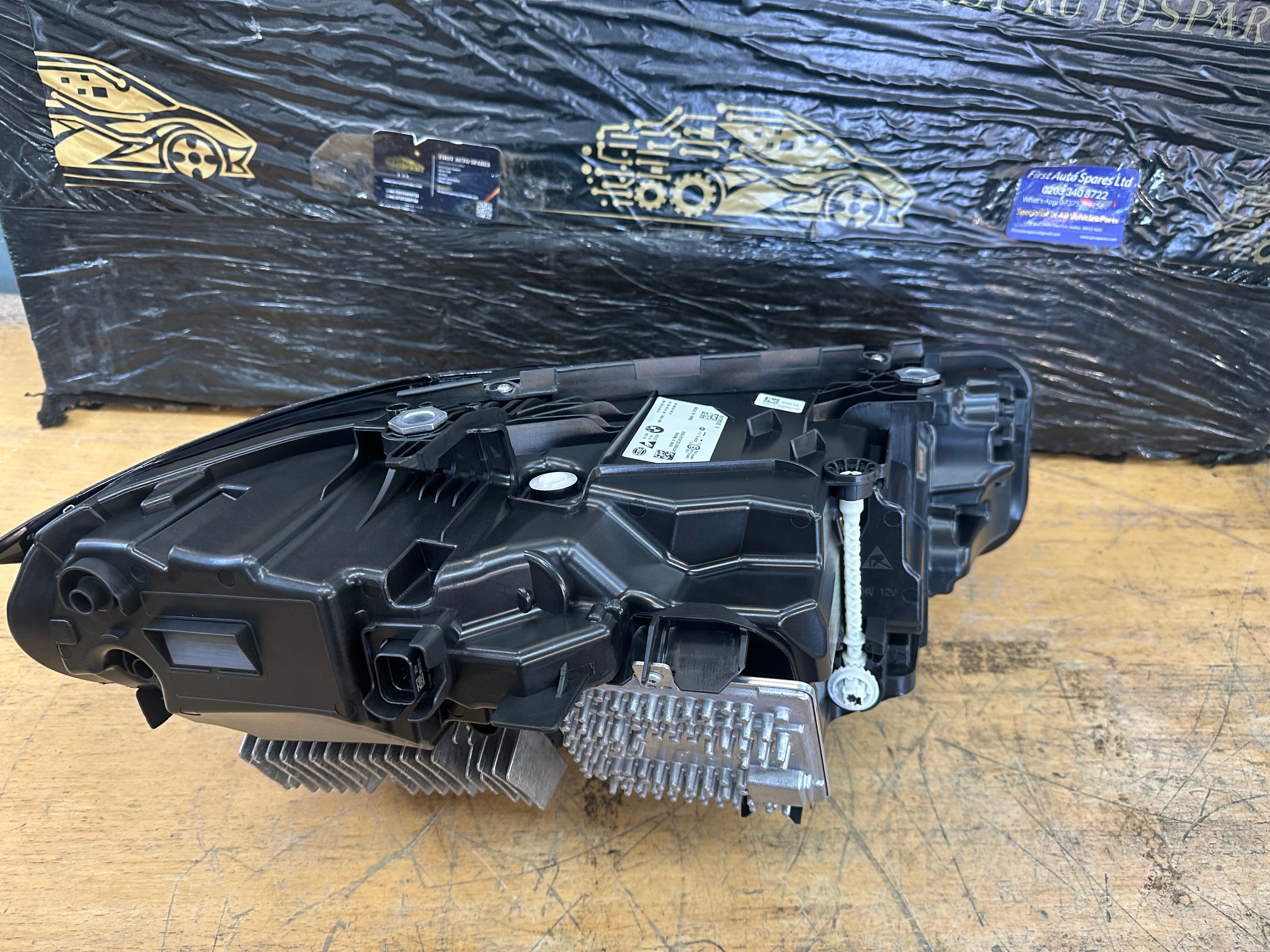 BMW 3 Series 2023-2025 Complete LCI LED Left Passenger Side Headlight (7886661-05)