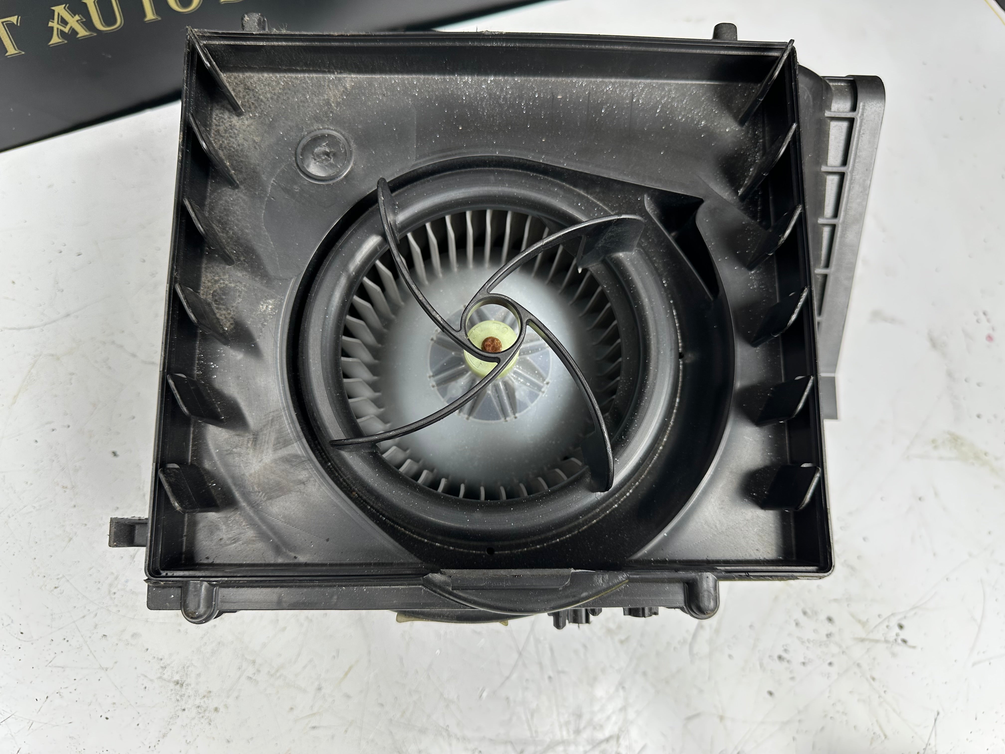 Toyota Yaris Heater Blower Motor (CZ443180-6382) (AC4-006-A)