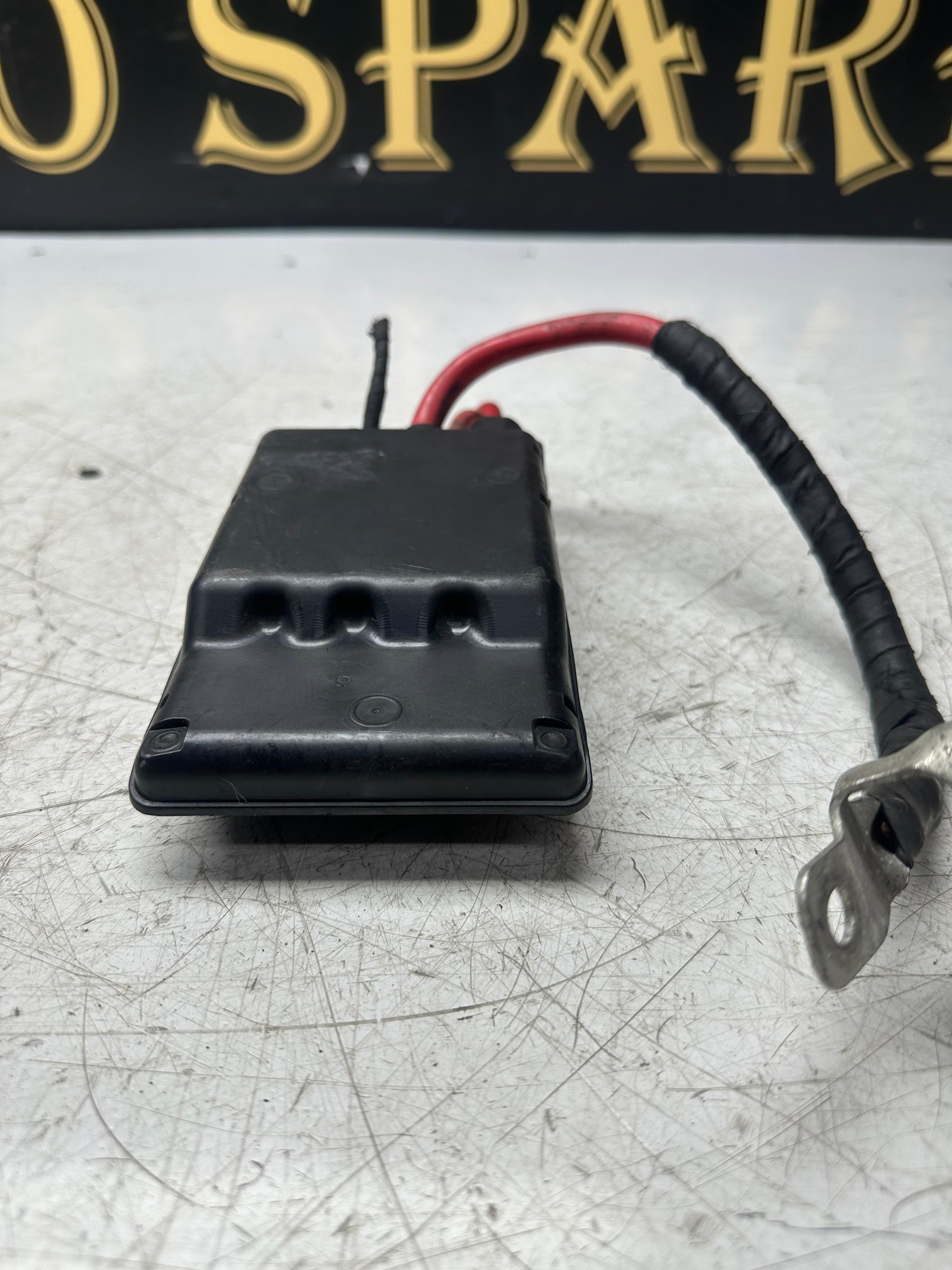 BMW X1 F48 Positive Battery Terminal Fuse Box 8782849 – 2015–2022