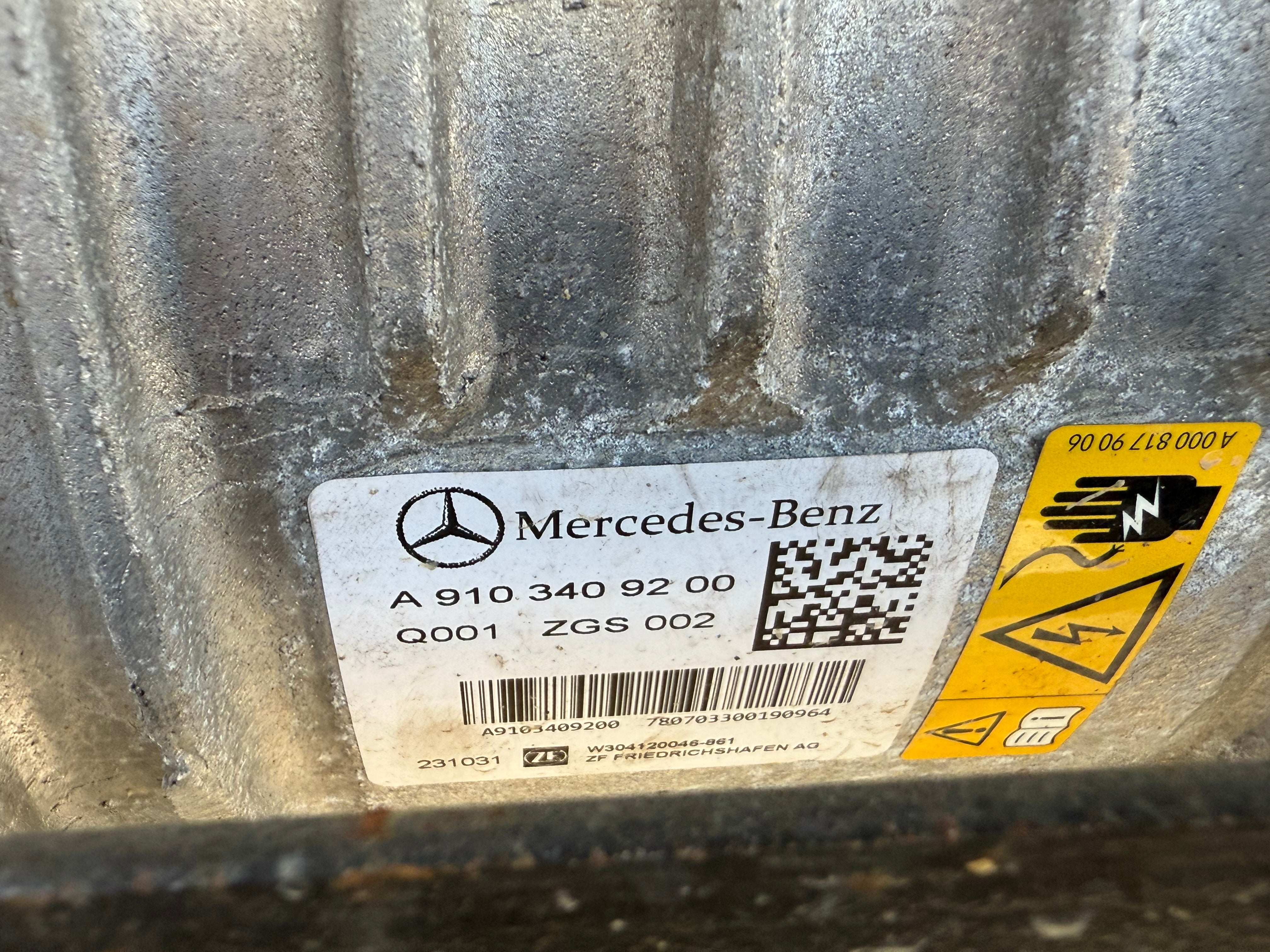 Mercedes Sprinter MK3 (W907) Front Electric Motor
