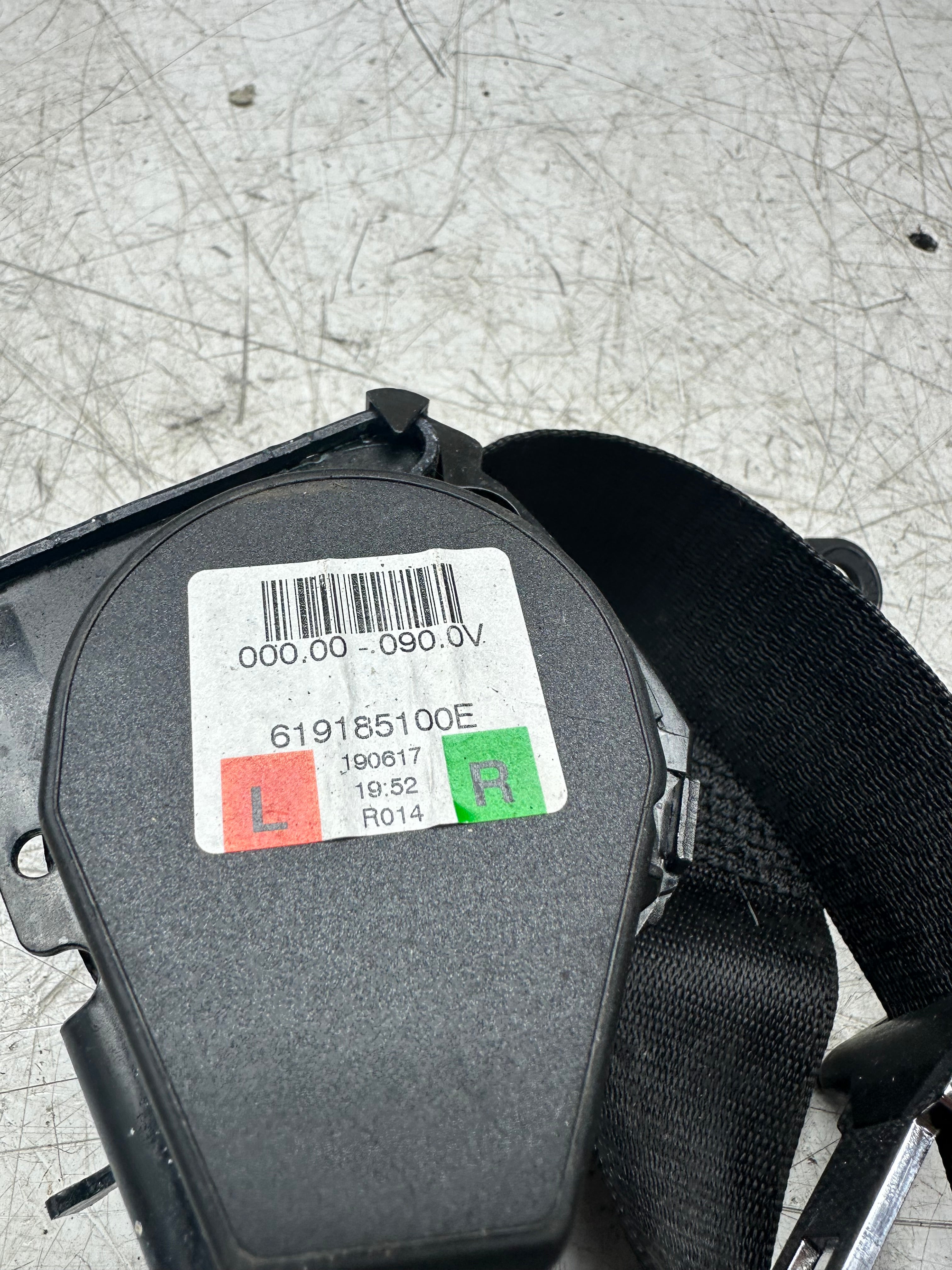 BMW 2 Series F22 Rear Seat Belt Left or Right Side 619185100E – 2013–2021