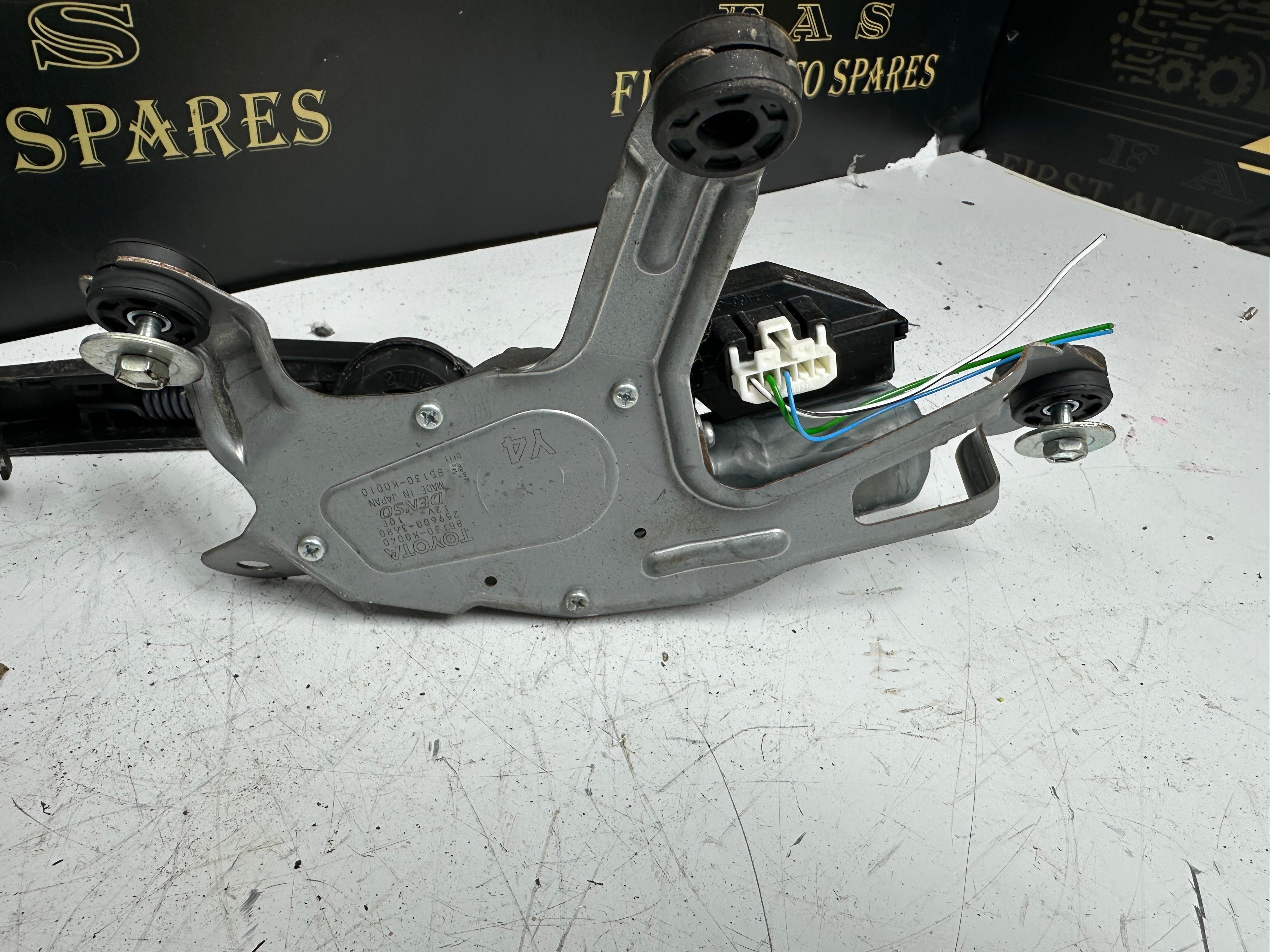 Toyota Yaris Rear Wiper Motor with Wiper (85130-K0040)