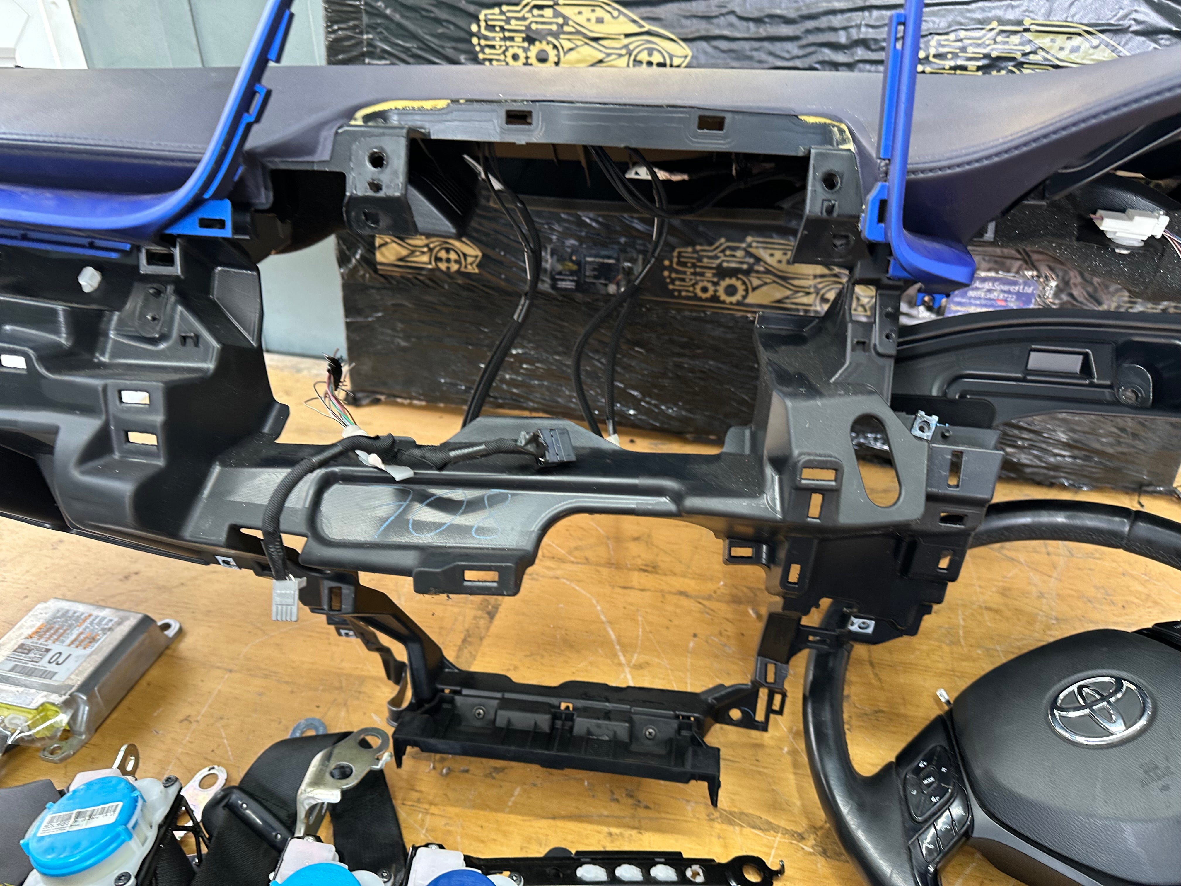 Toyota C-HR 2020 Complete Airbag Kit with Steering Wheel