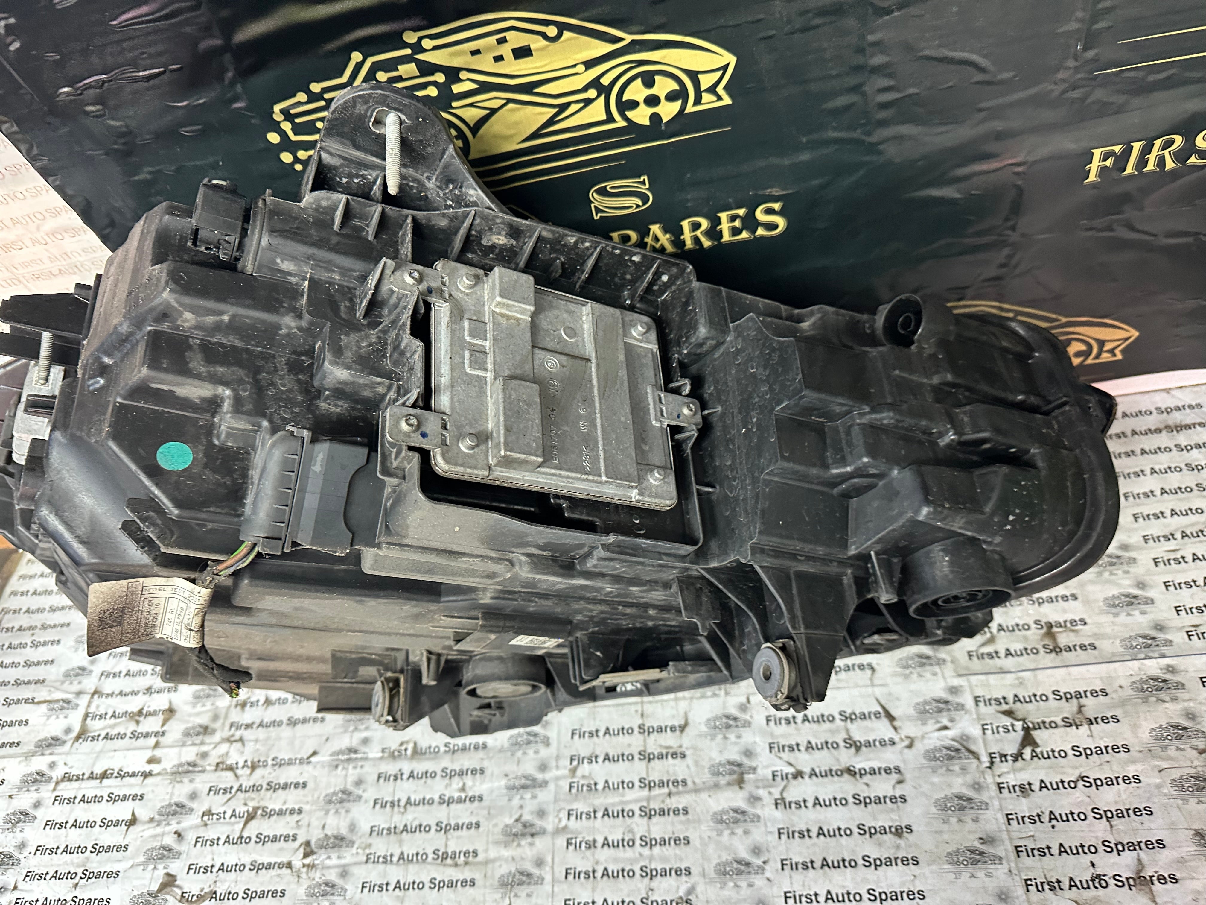 BMW 1 Series F40 Left Complete LED Headlight 2019–2024 (9482809-08)