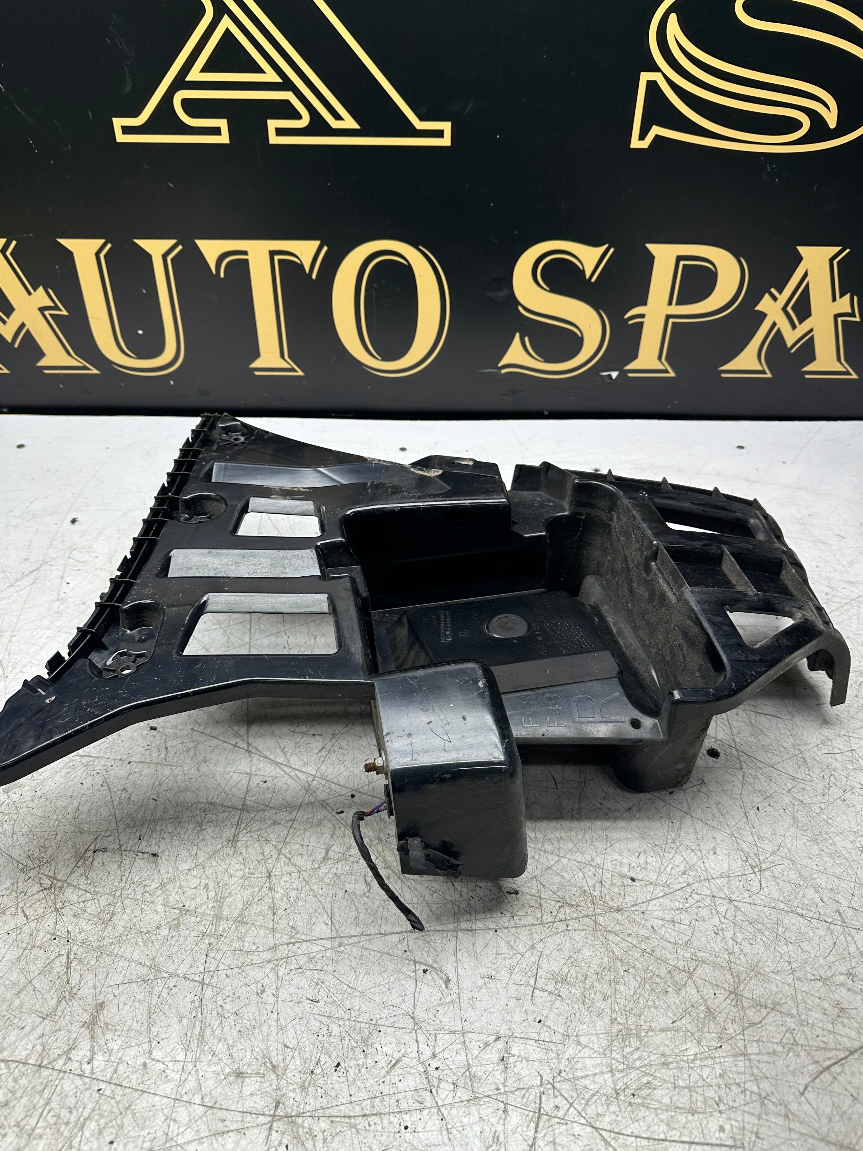 BMW X1 F48 Rear Bumper Support Mount 2015–2022 (7381119)