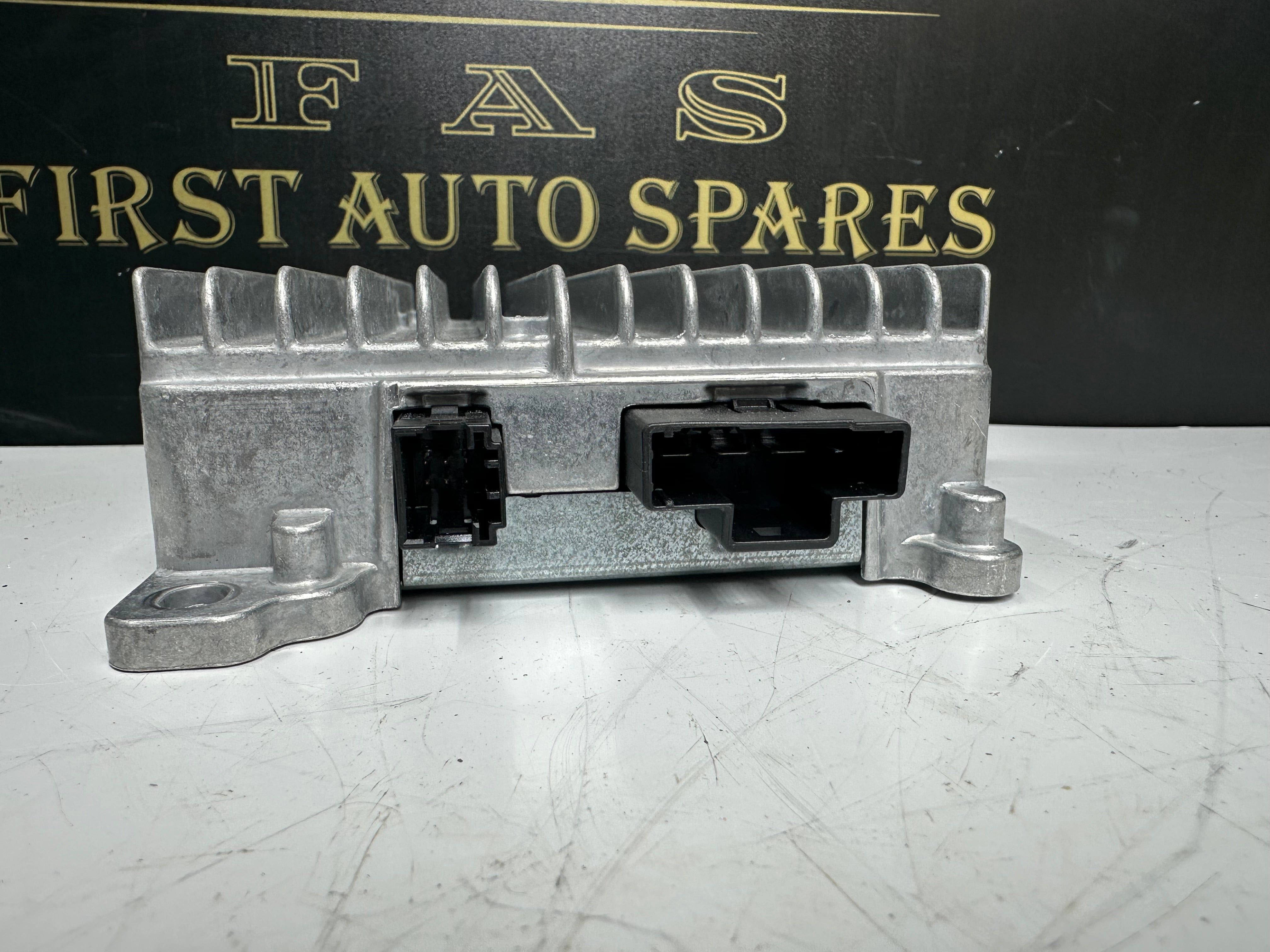 BMW F01 F06 F07 F10 F11 F12 Battery Charge Control Module (61.42 9 240 236 01)