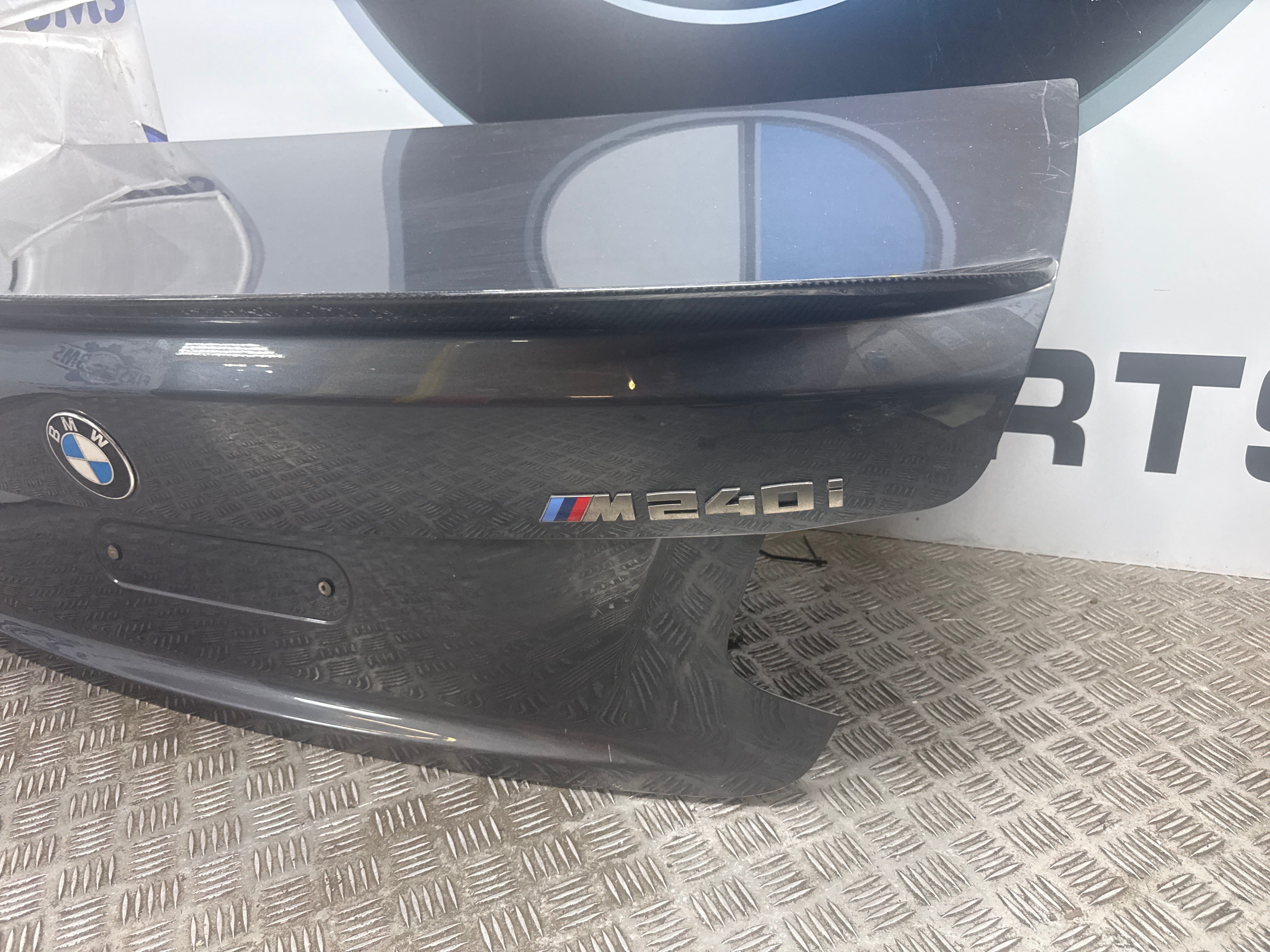 BMW 2 Series F22 M240i M Sport Tailgate with Spoiler / Bootlid  2014–2021