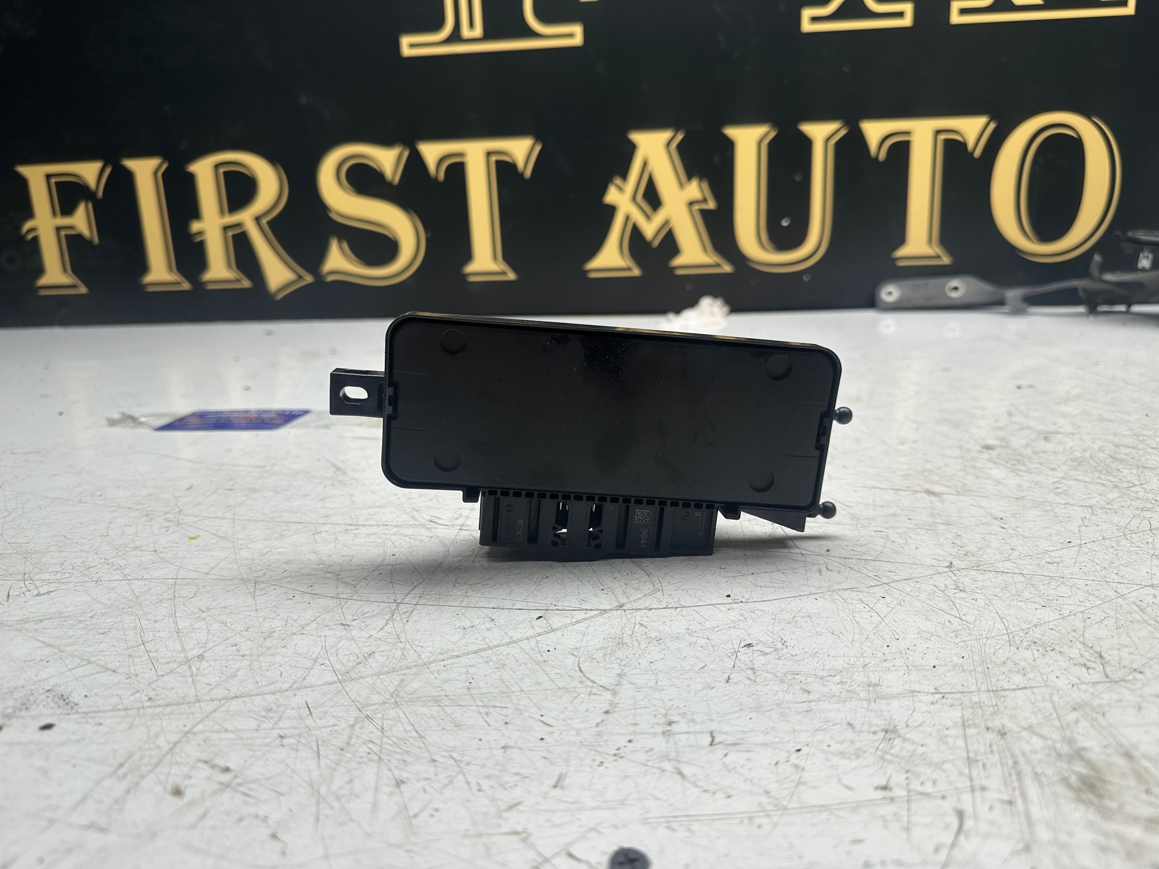 BMW 1 Series F20 ECU Module (2015) (934872601) (0285012518)