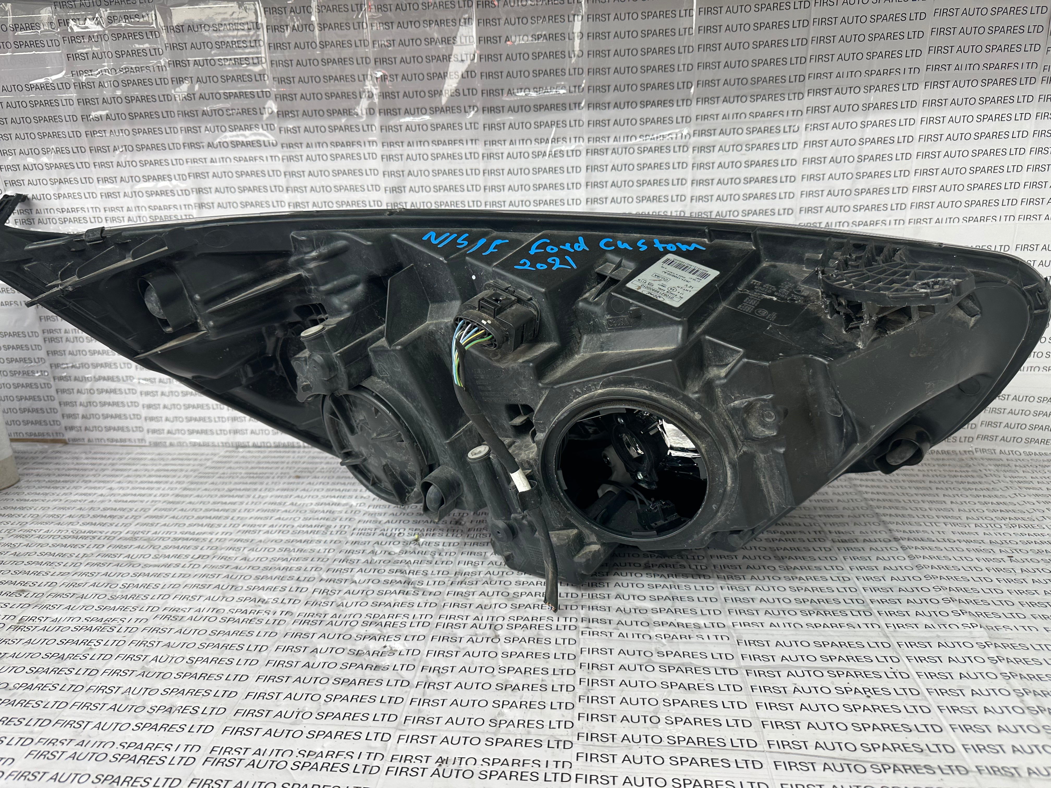 2021 Ford Transit Custom Headlight - Left Side Panel