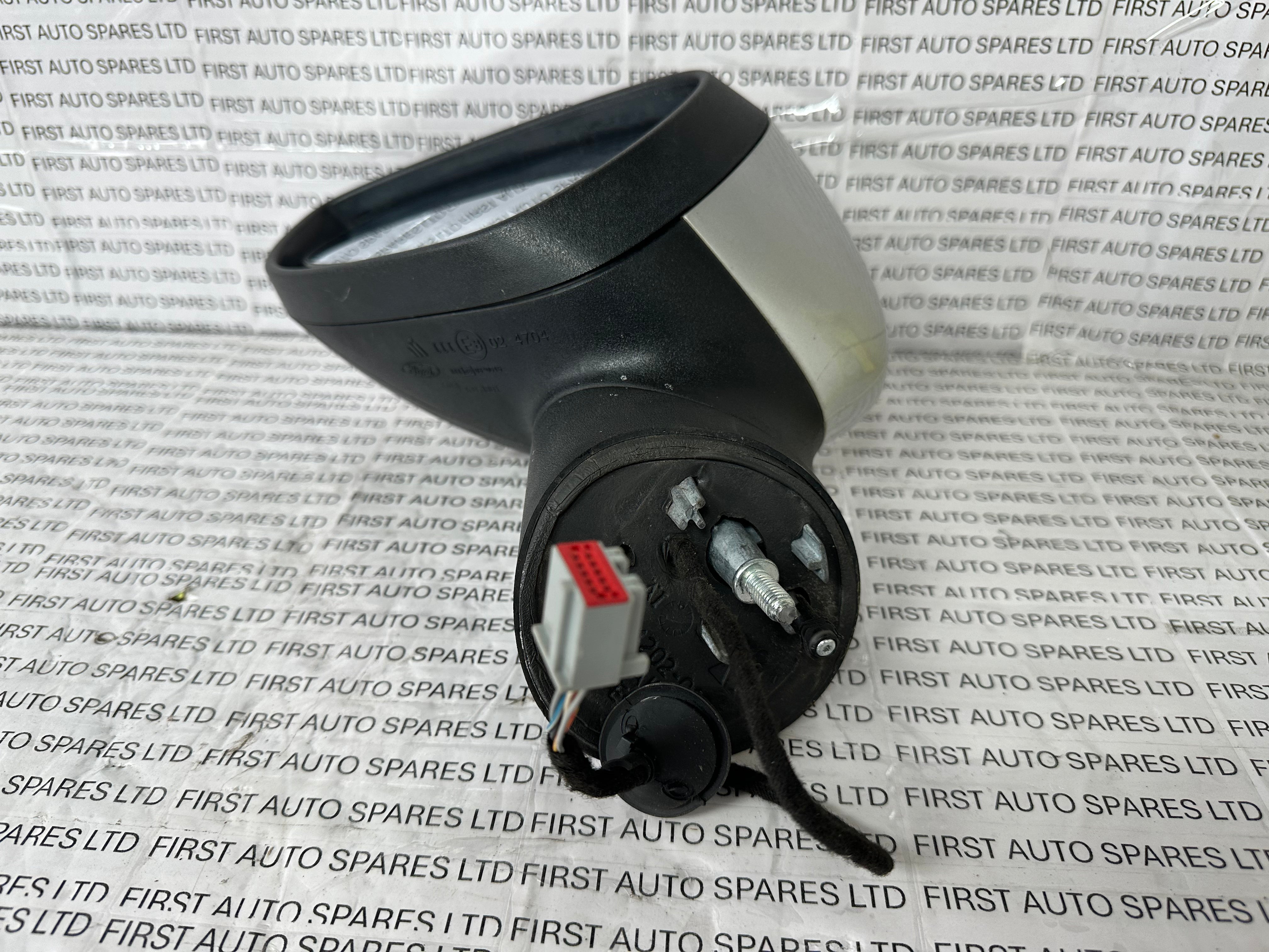 Ford Fiesta 2013 Left Wing Mirror