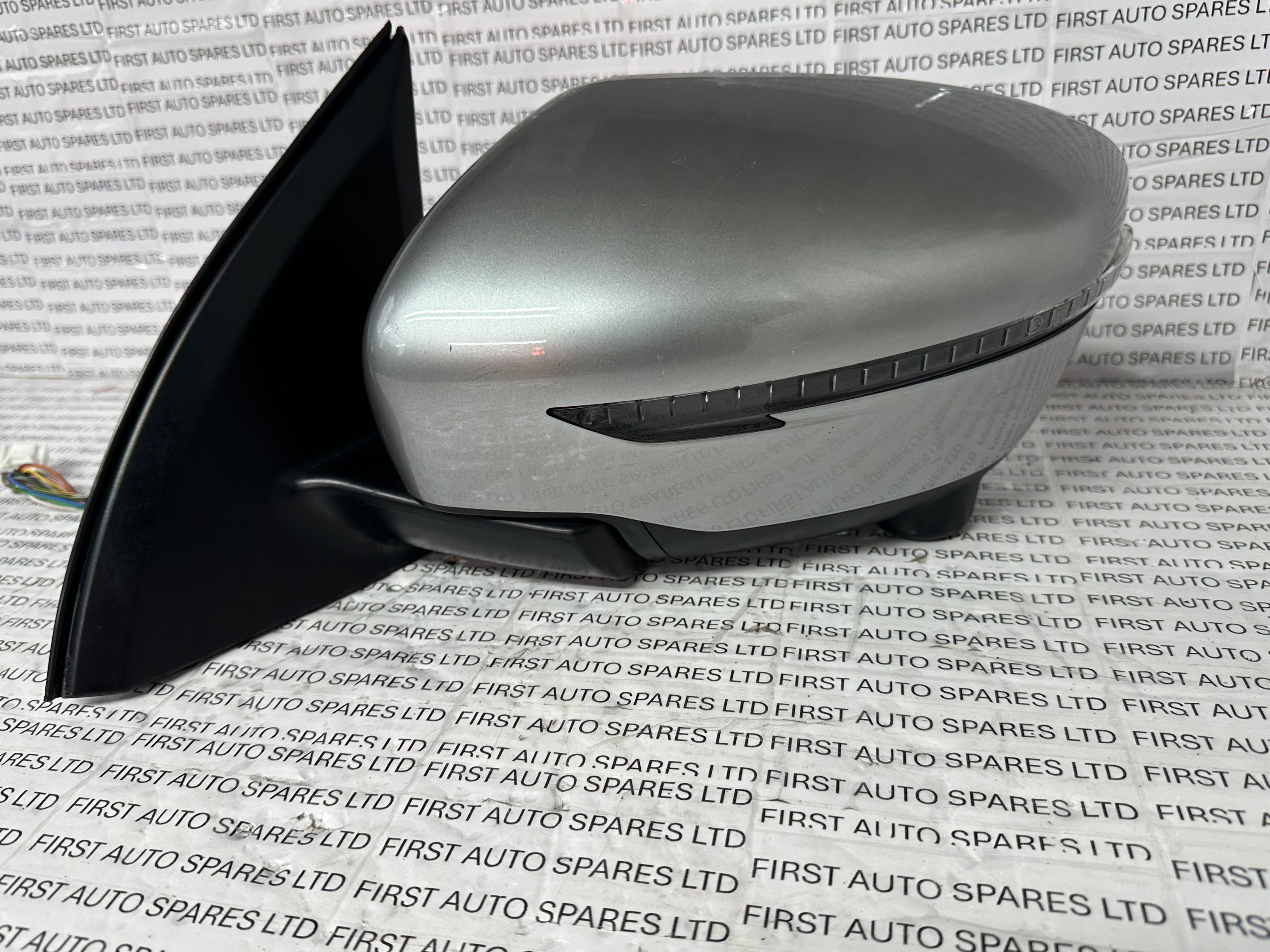 Nissan Qashqai 2019 Left Wing Mirror