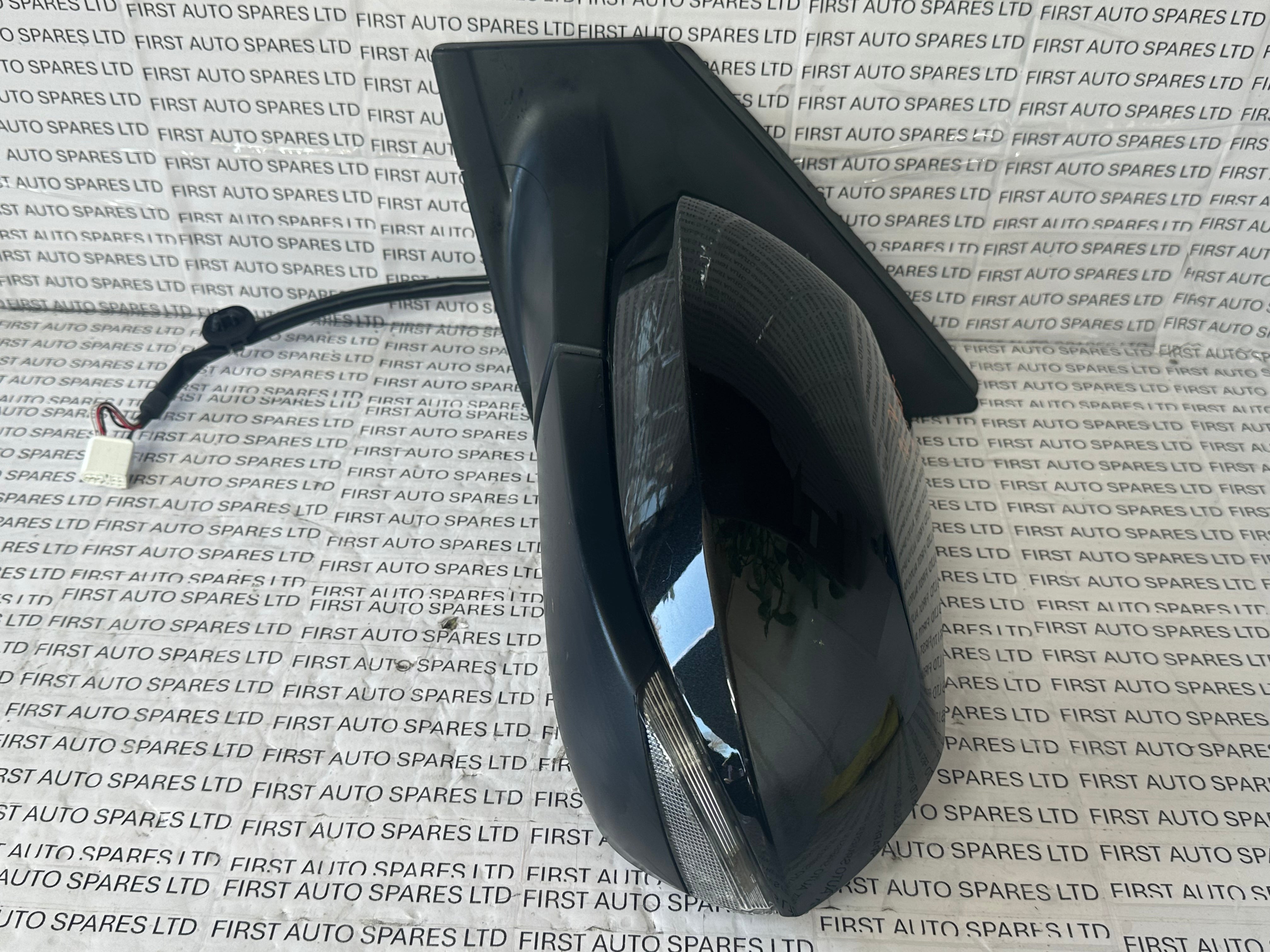 TOYOTA Yaris 2022 Left Wing Mirror