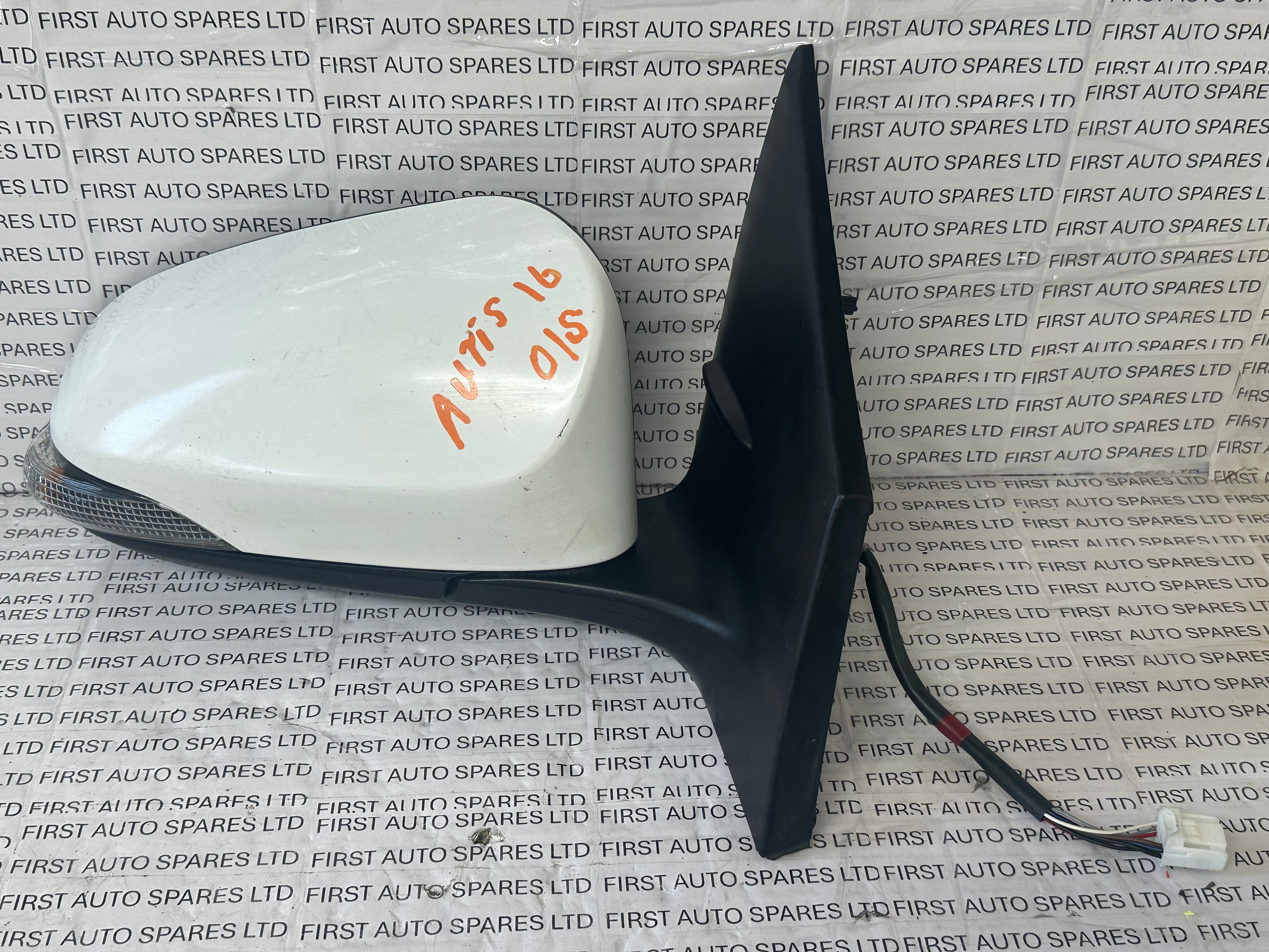 TOYOTA Auris 2016 Right Wing Mirror