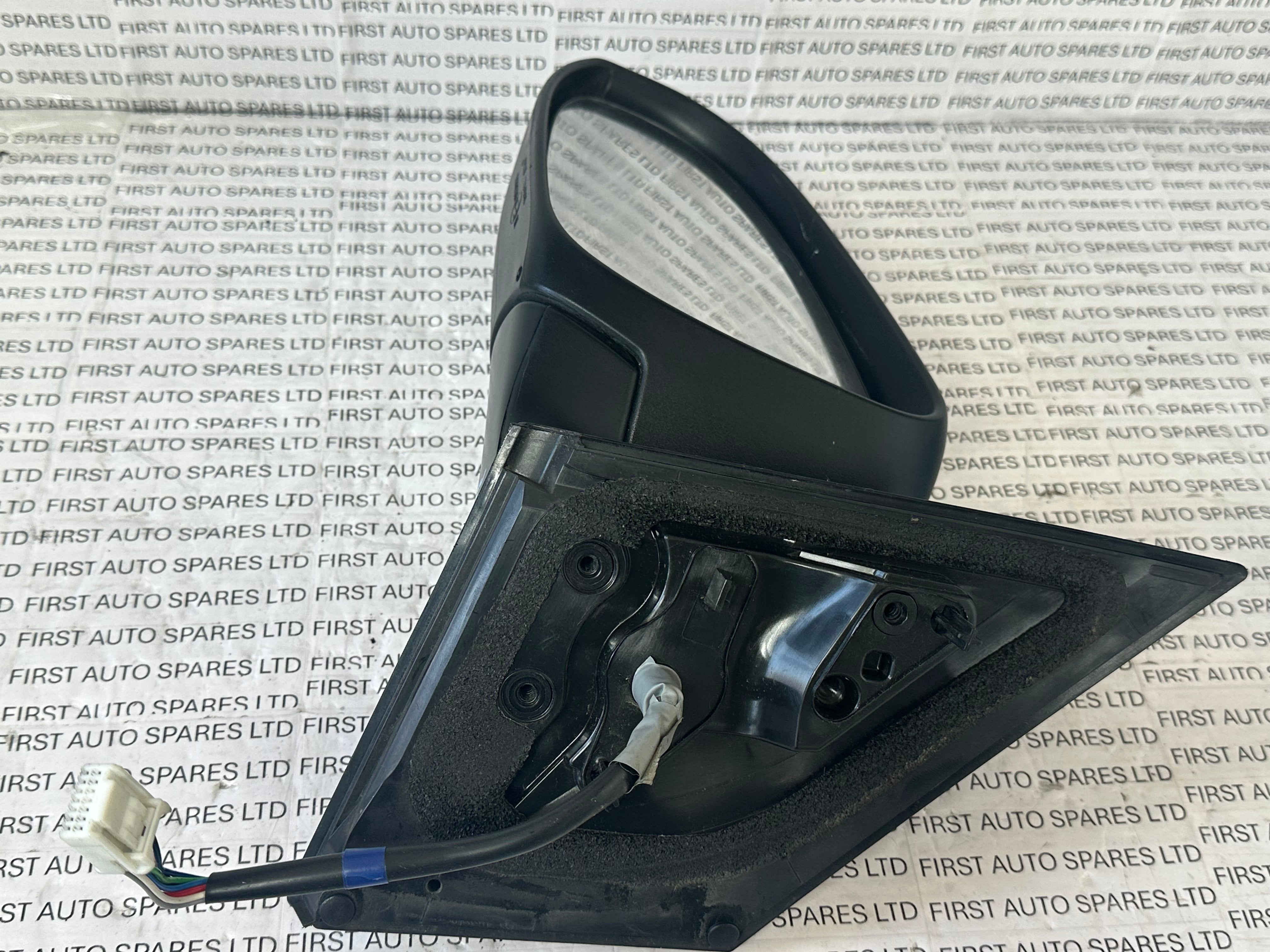 TOYOTA Auris 2016 Left Wing Mirror