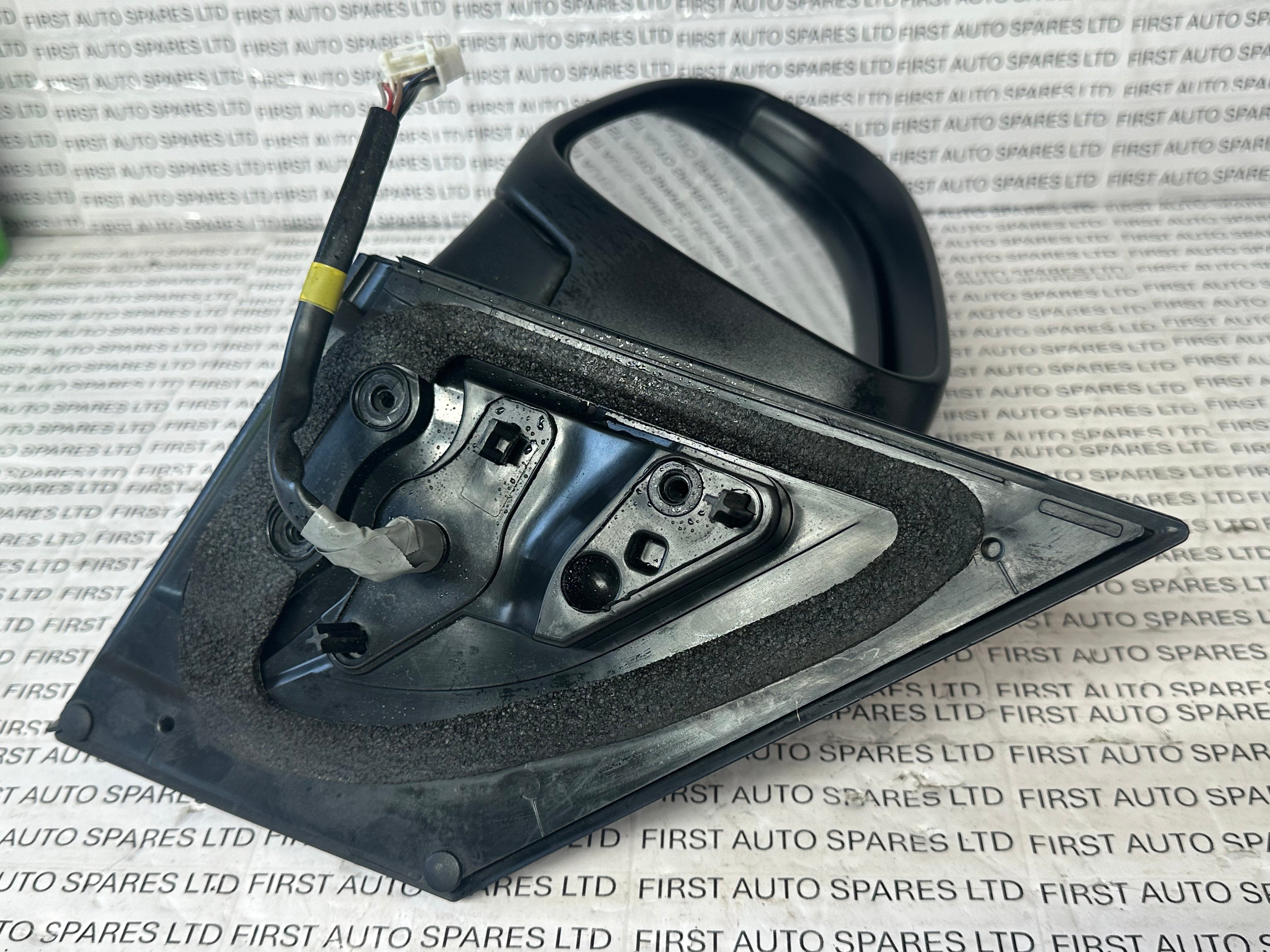 TOYOTA Auris 2016 Left Wing Mirror