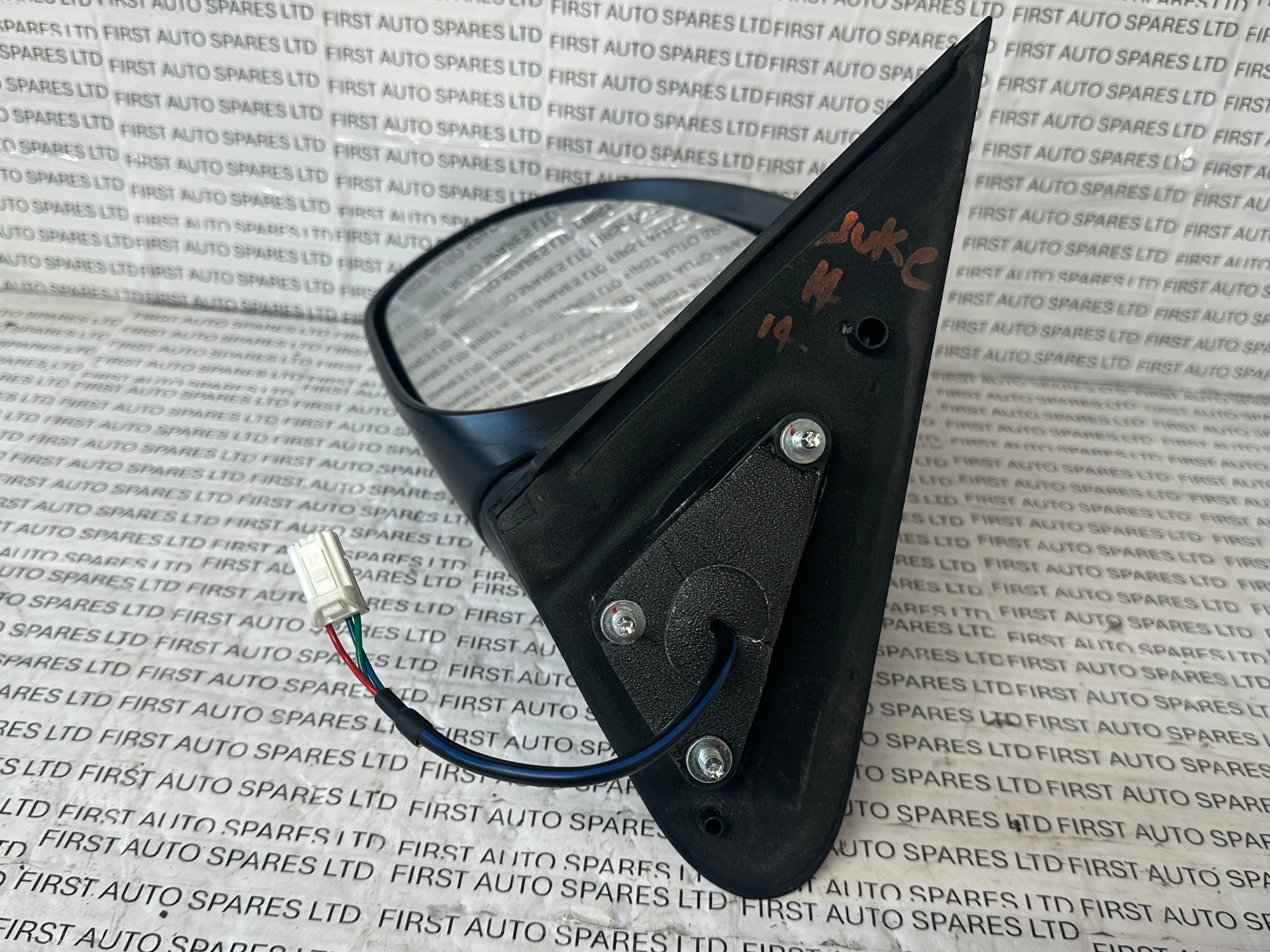 Nissan Juke 2014 Left Wing Mirror