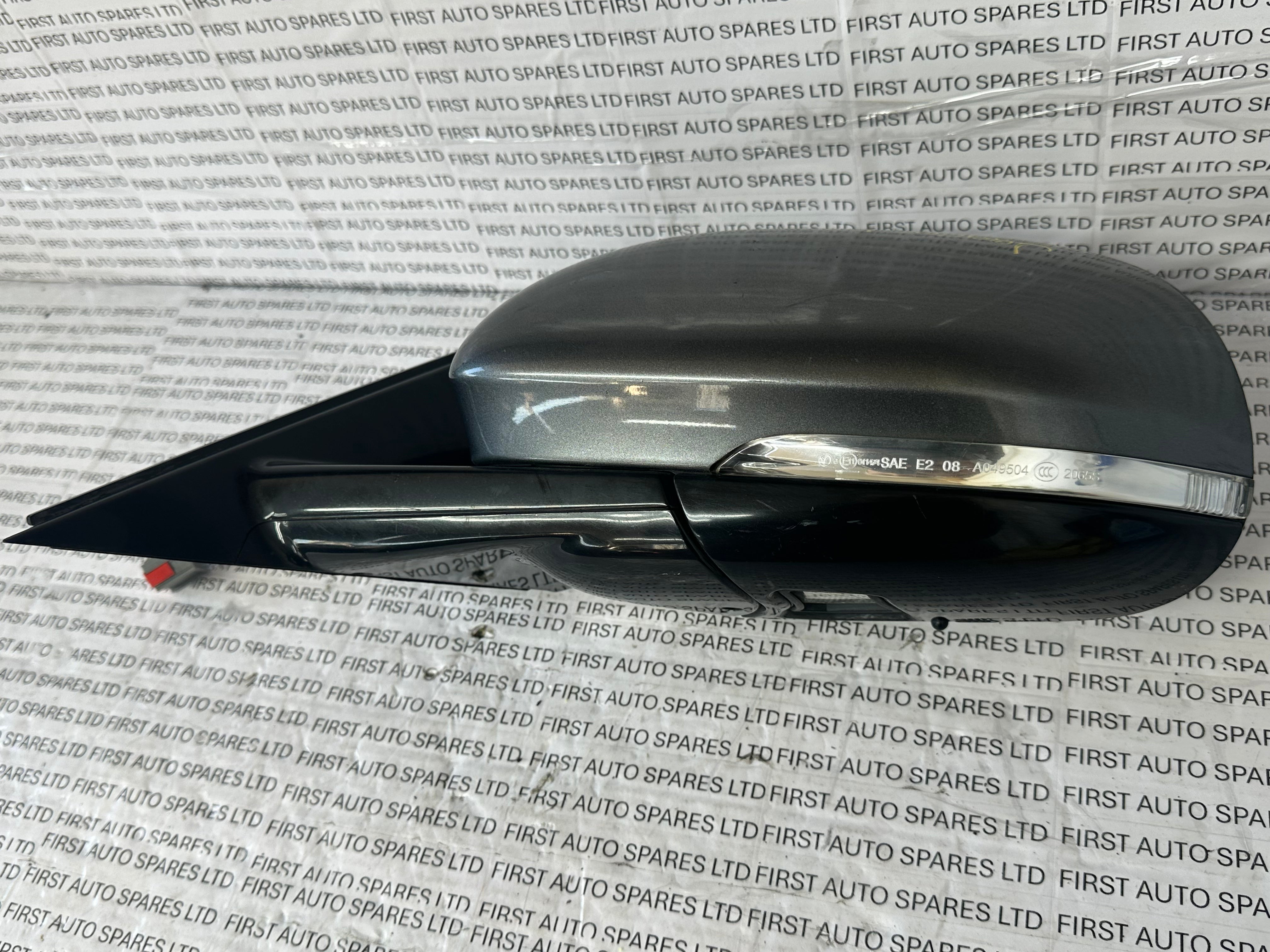 Jaguar XE 2018 Left Wing Mirror