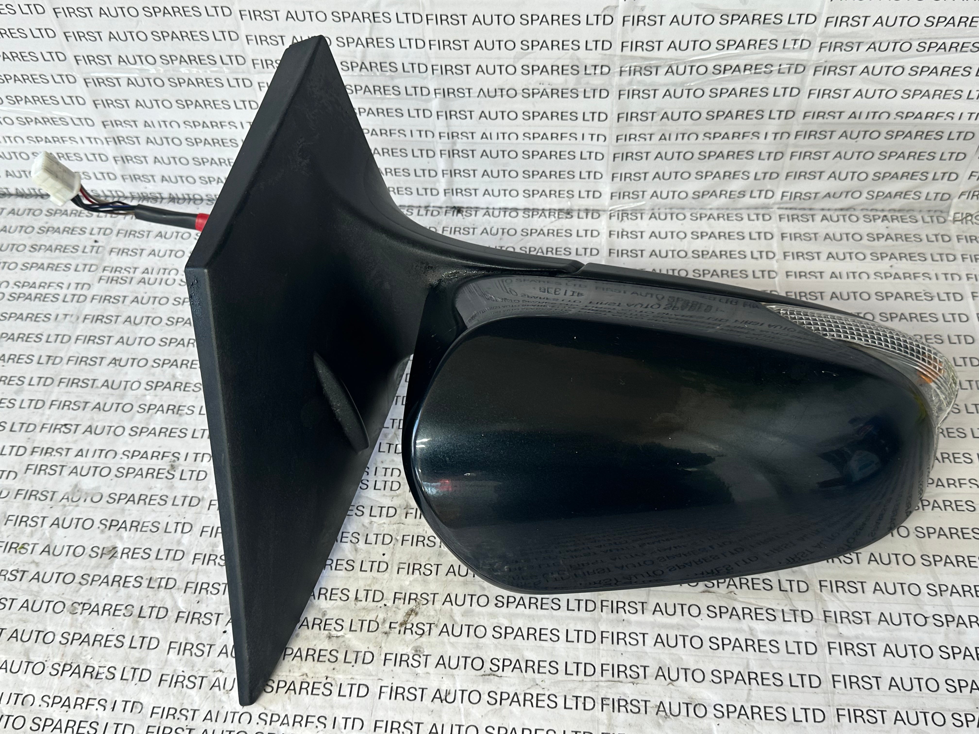 TOYOTA Auris 2013 Right Wing Mirror