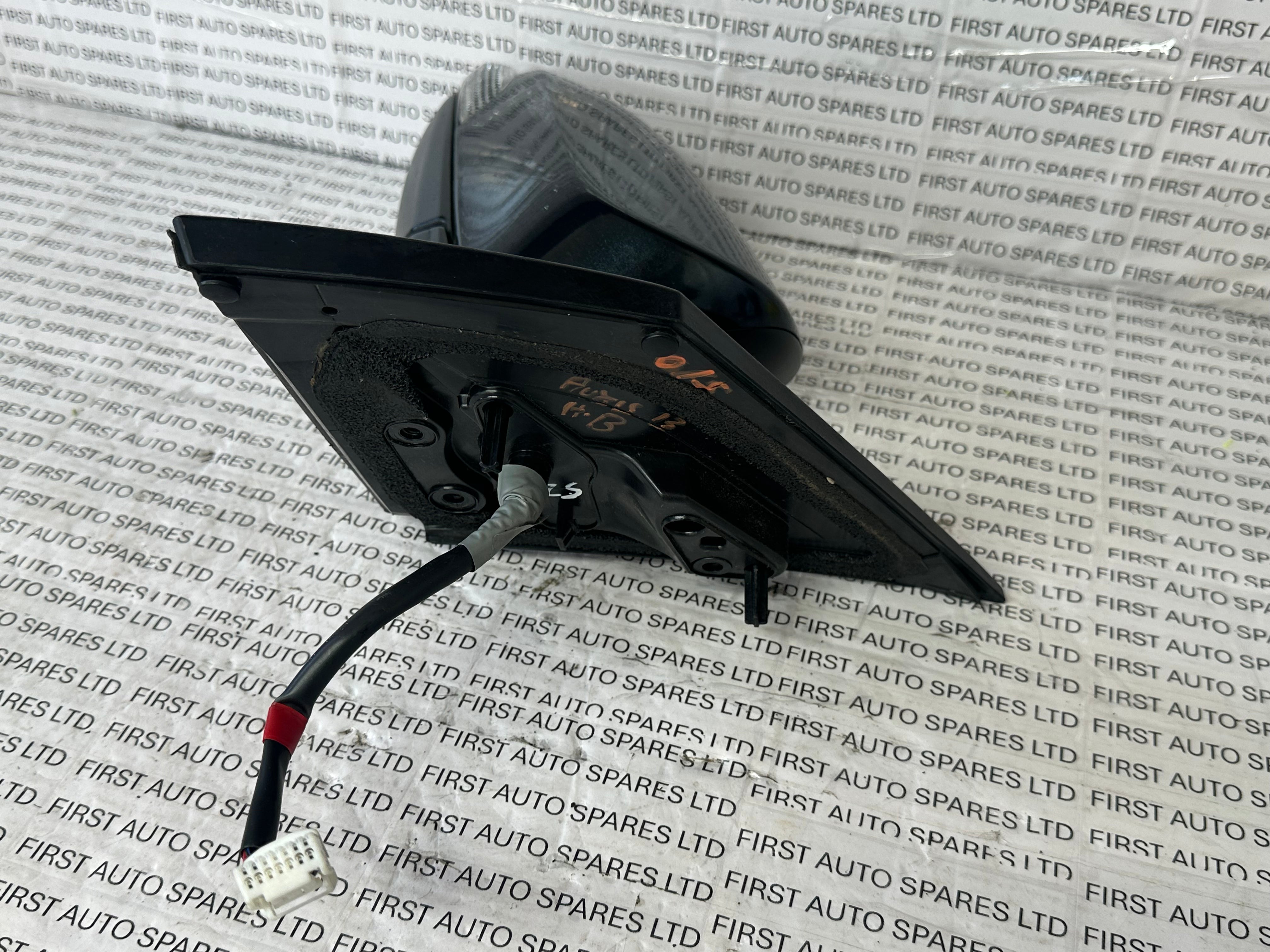 TOYOTA Auris 2013 Right Wing Mirror