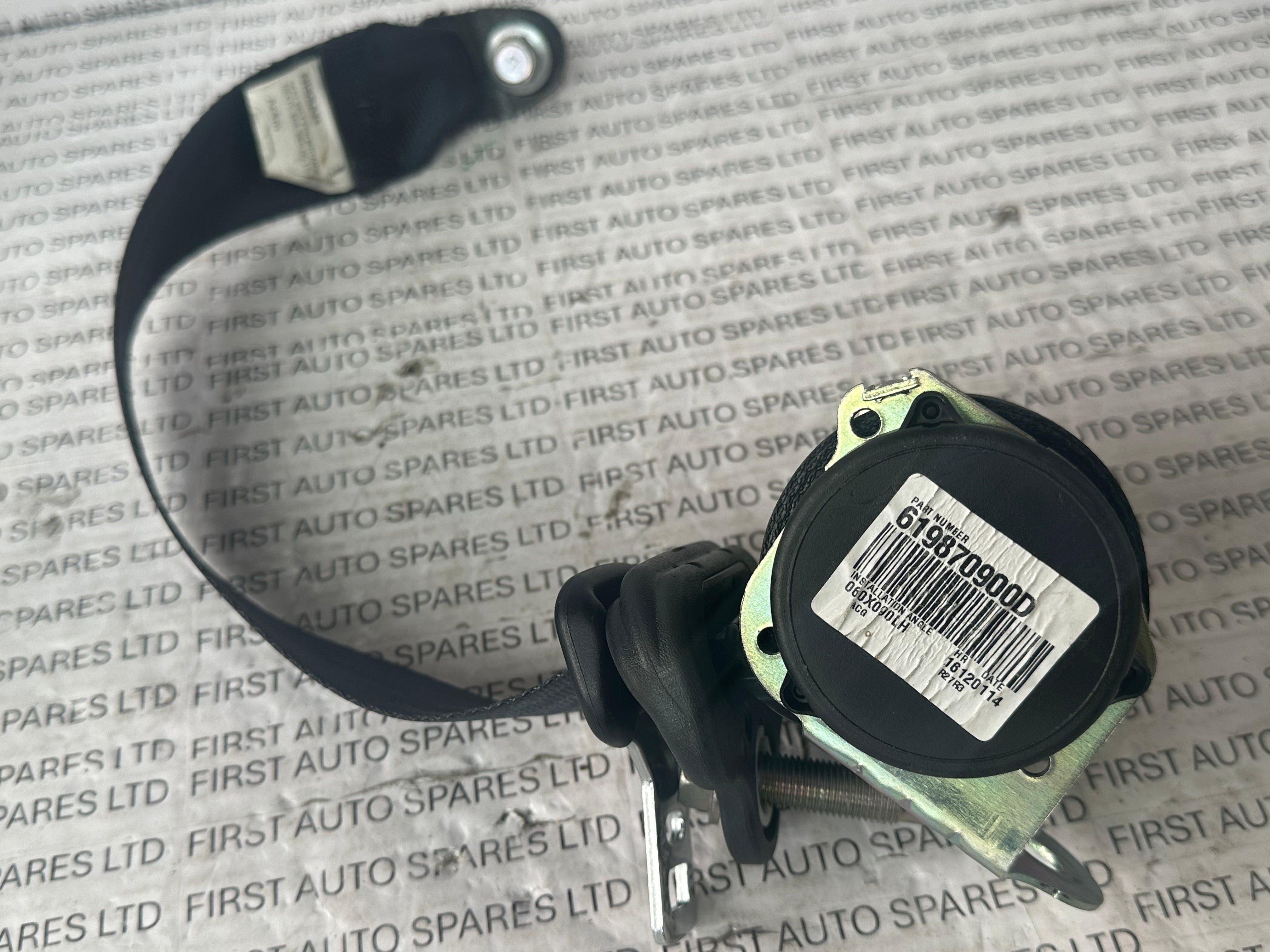 Nissan Juke 2014 Front Left Seatbelt