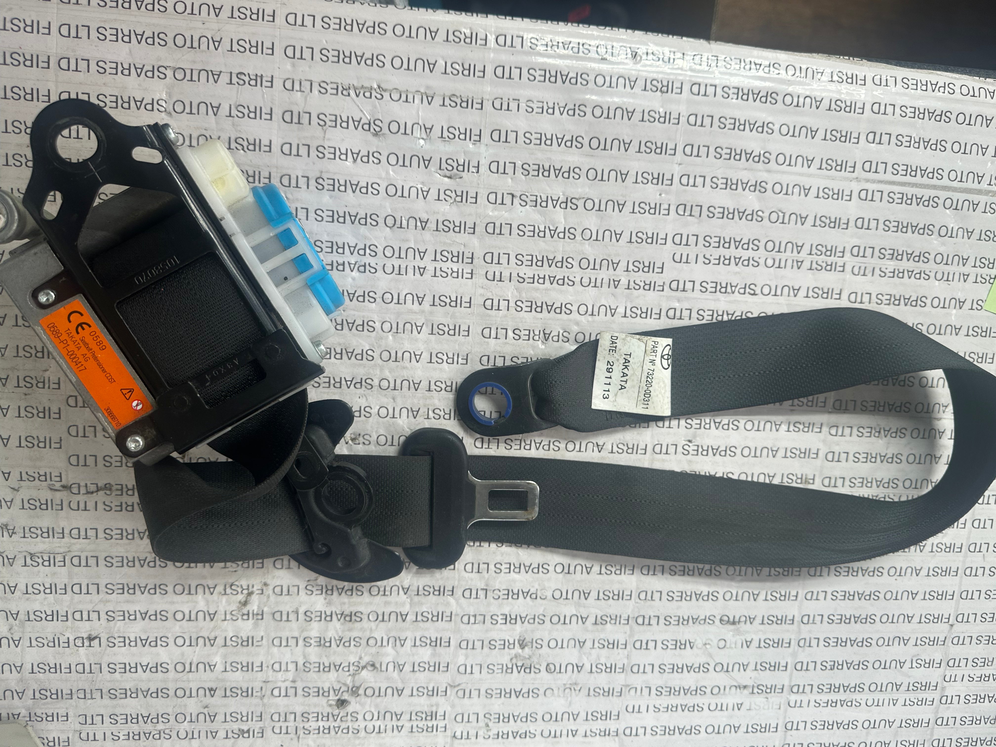 Toyota Yaris 2013 Front Left Seatbelt 73220-0D311