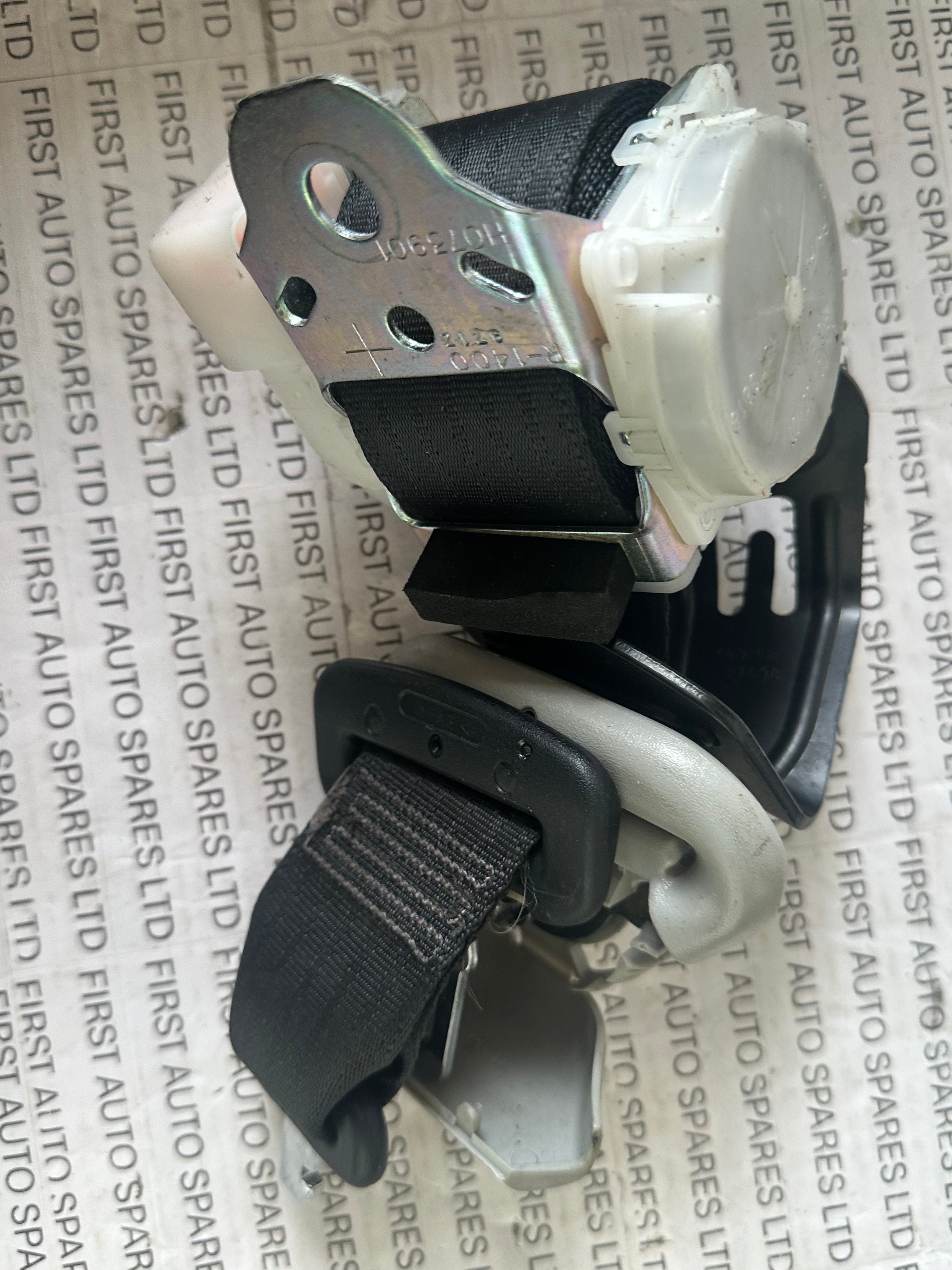 Toyota Yaris 2013 Left Rear Seat Belt