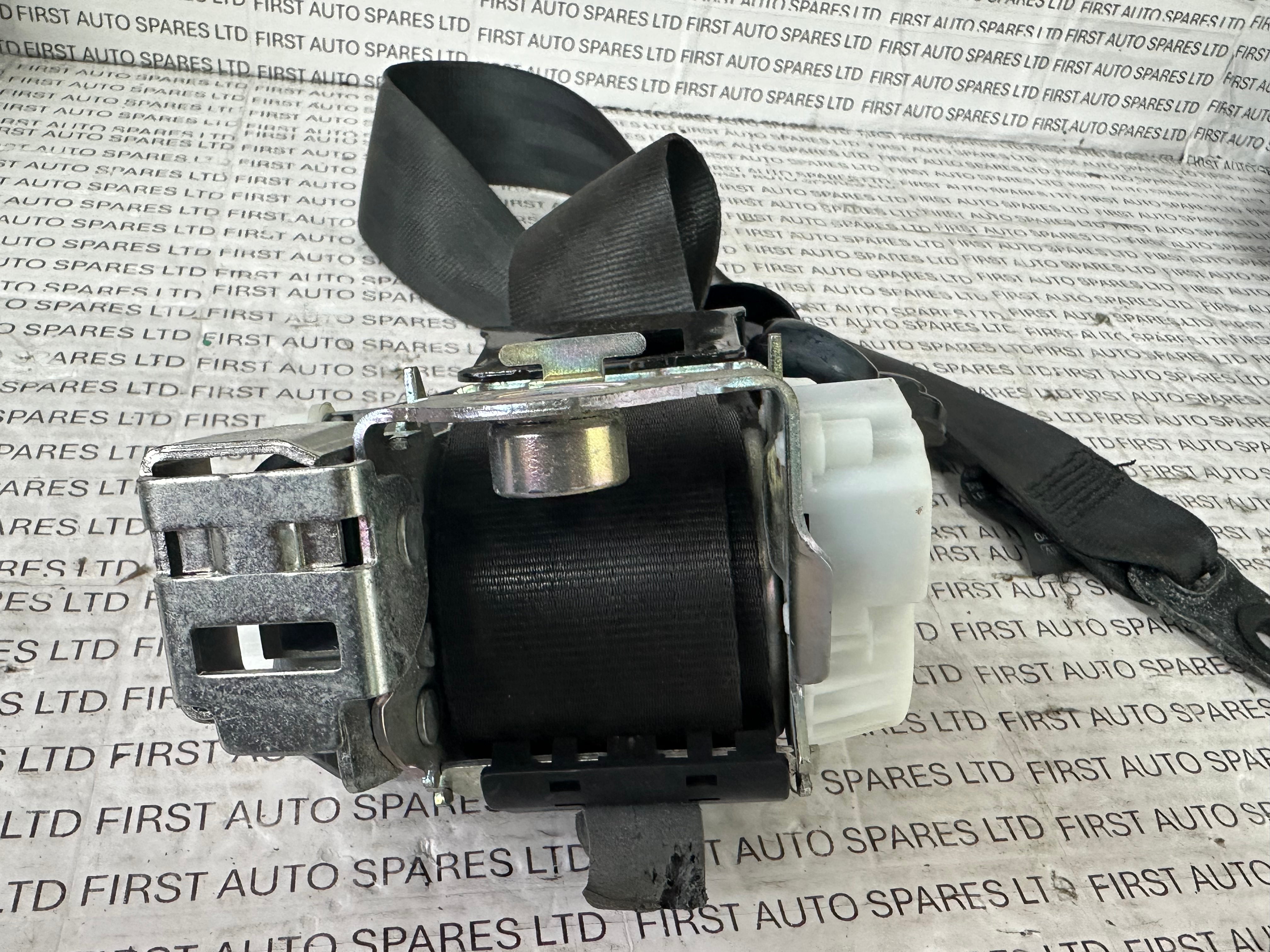 Ford Fiesta Front Seatbelt Mk7 2013 (34146087A)