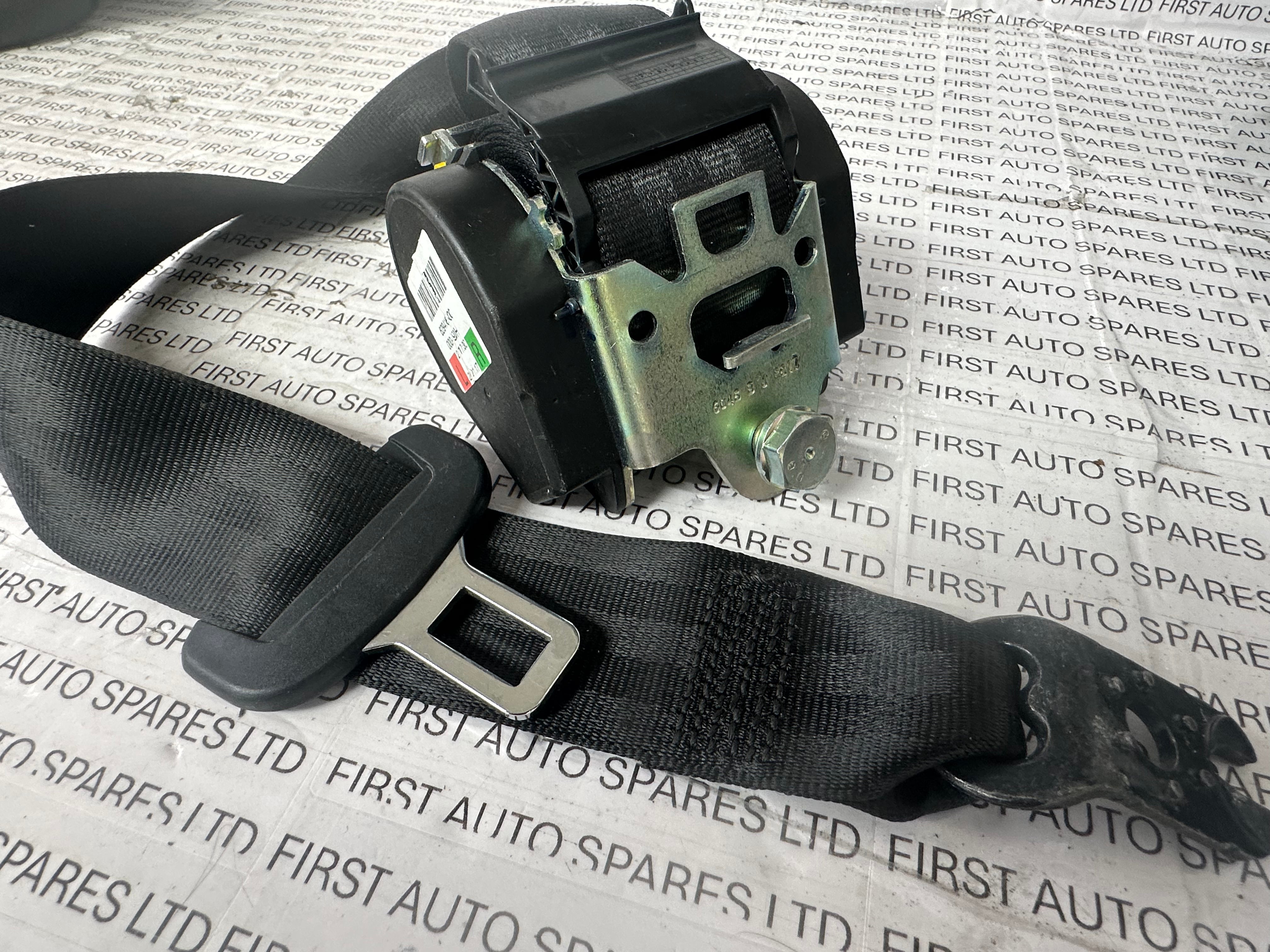 Audi A3 RS3 2016 Rear Left and Right Seat Belt (629416900)