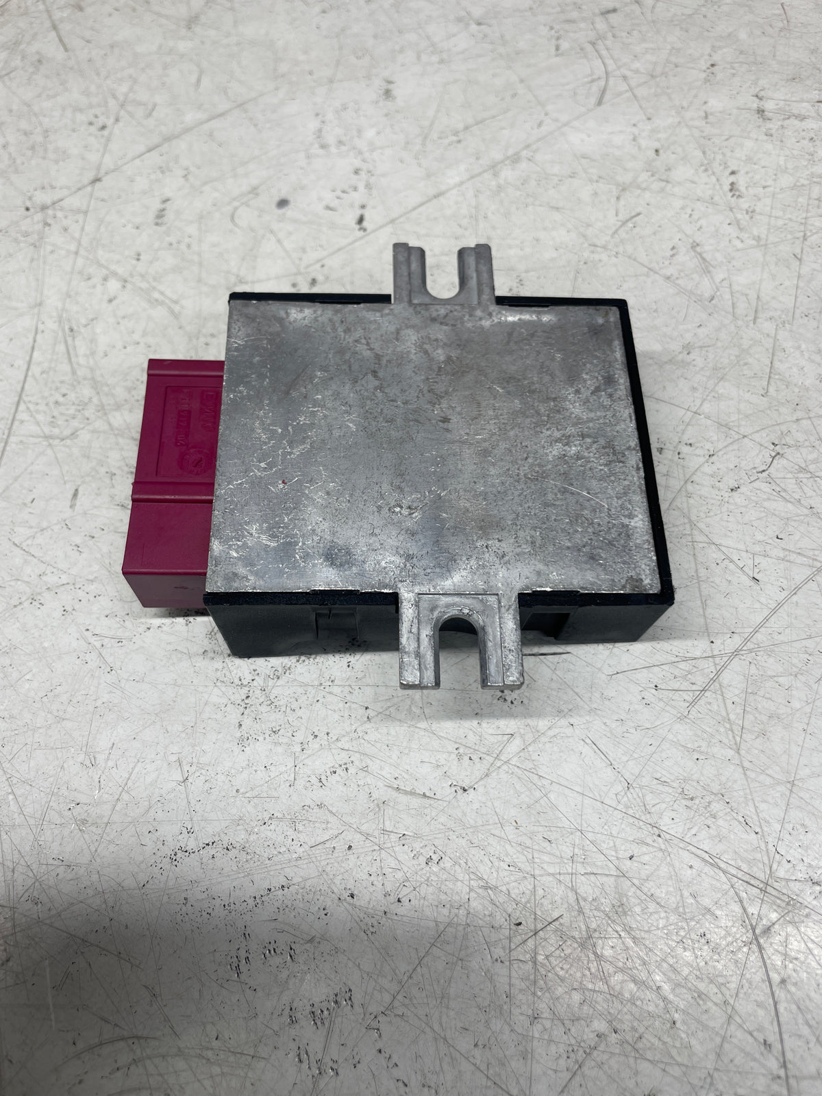 BMW 5 Series F10 F11 Fuel Pump Control Unit Module EKPM3 693191704 2010-2017