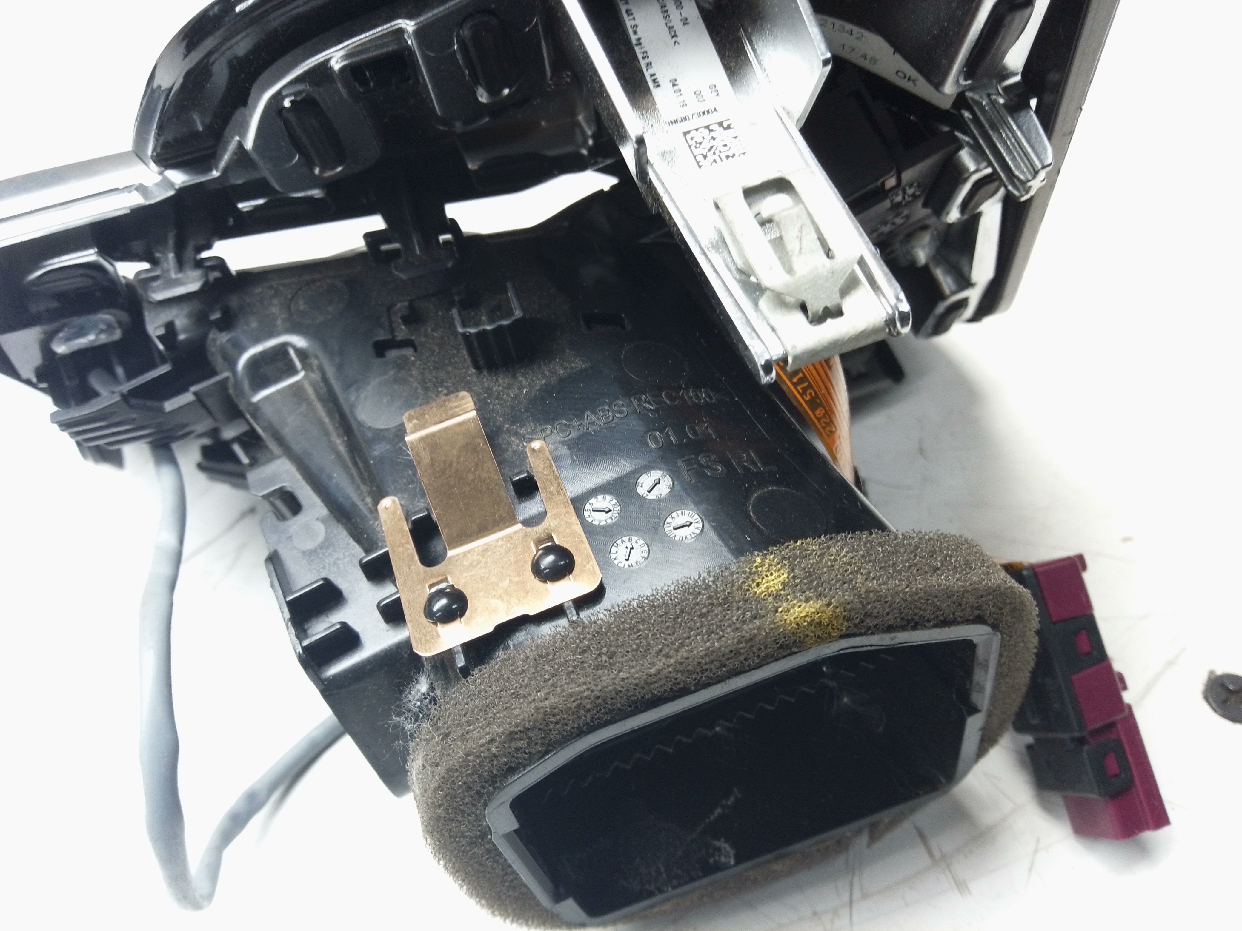 BMW 3 Series G20 G21 2020 Dashboard Air Vent Grill – Right Driver Side (6848619)