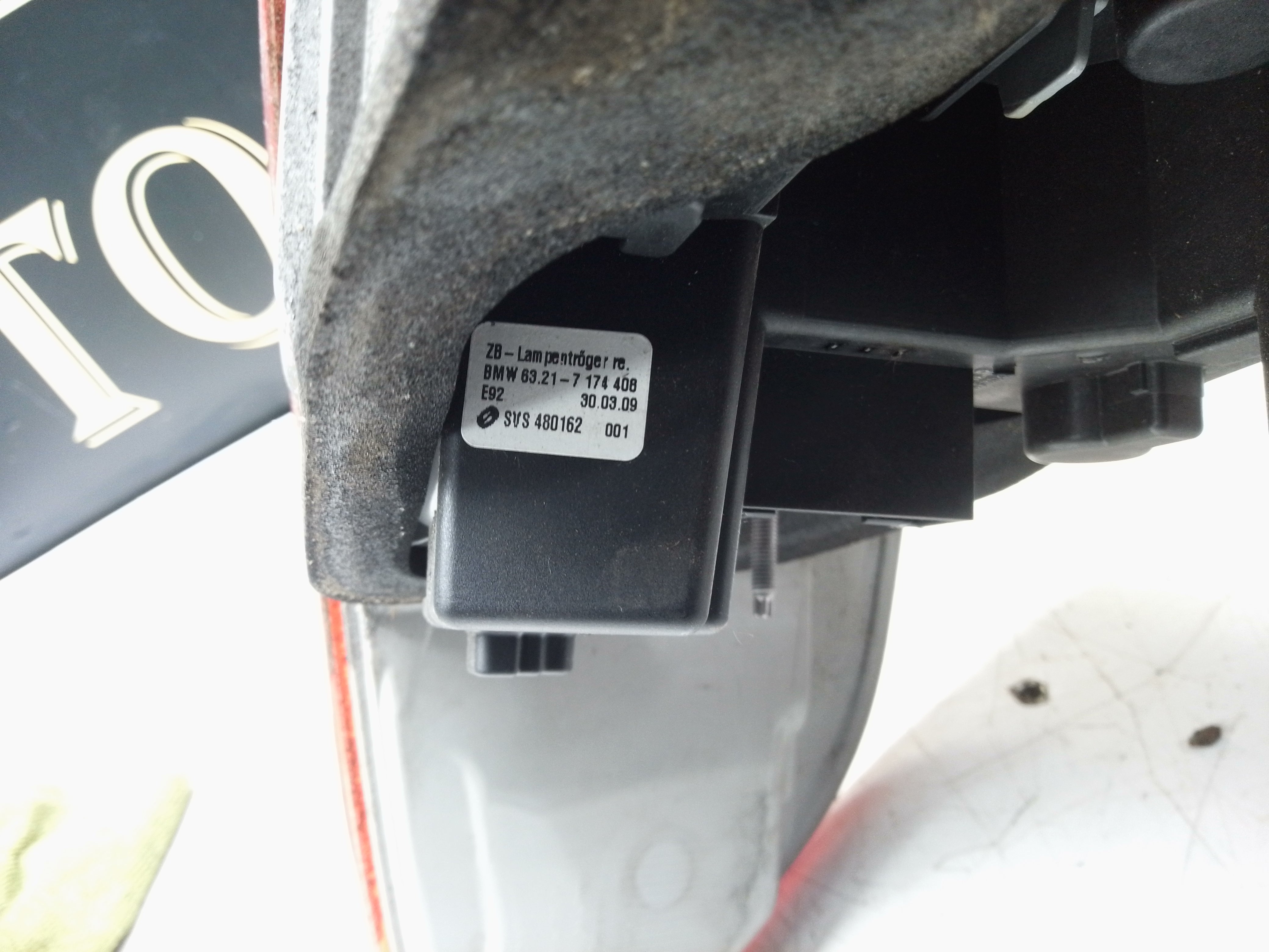 BMW 3 Series E92 Right Rear Tail Light (480022R) (6321-7174404-06) (7174404)