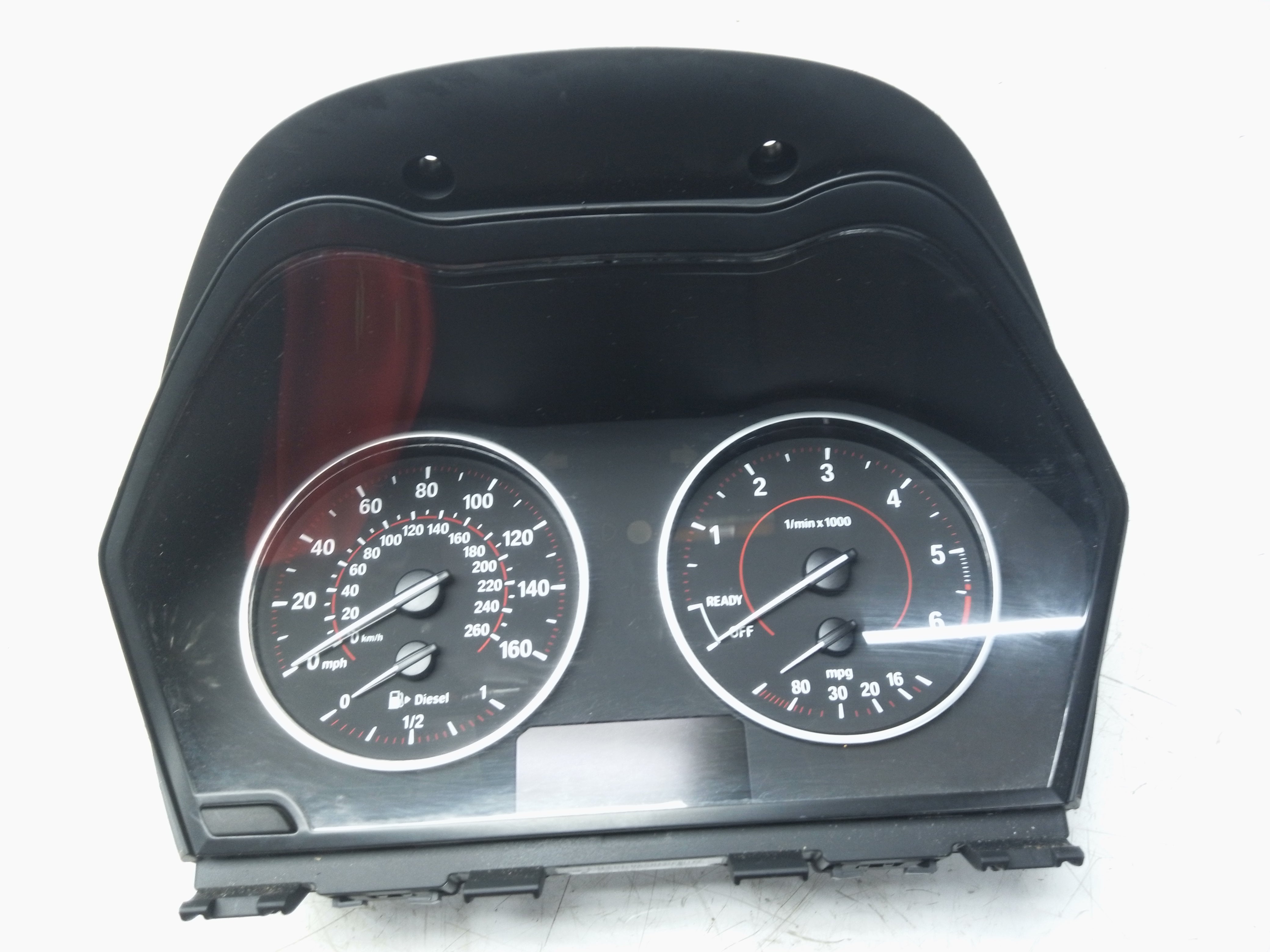 BMW 1 Series F20 2012 Speedometer Instrument Cluster  (176494 11)