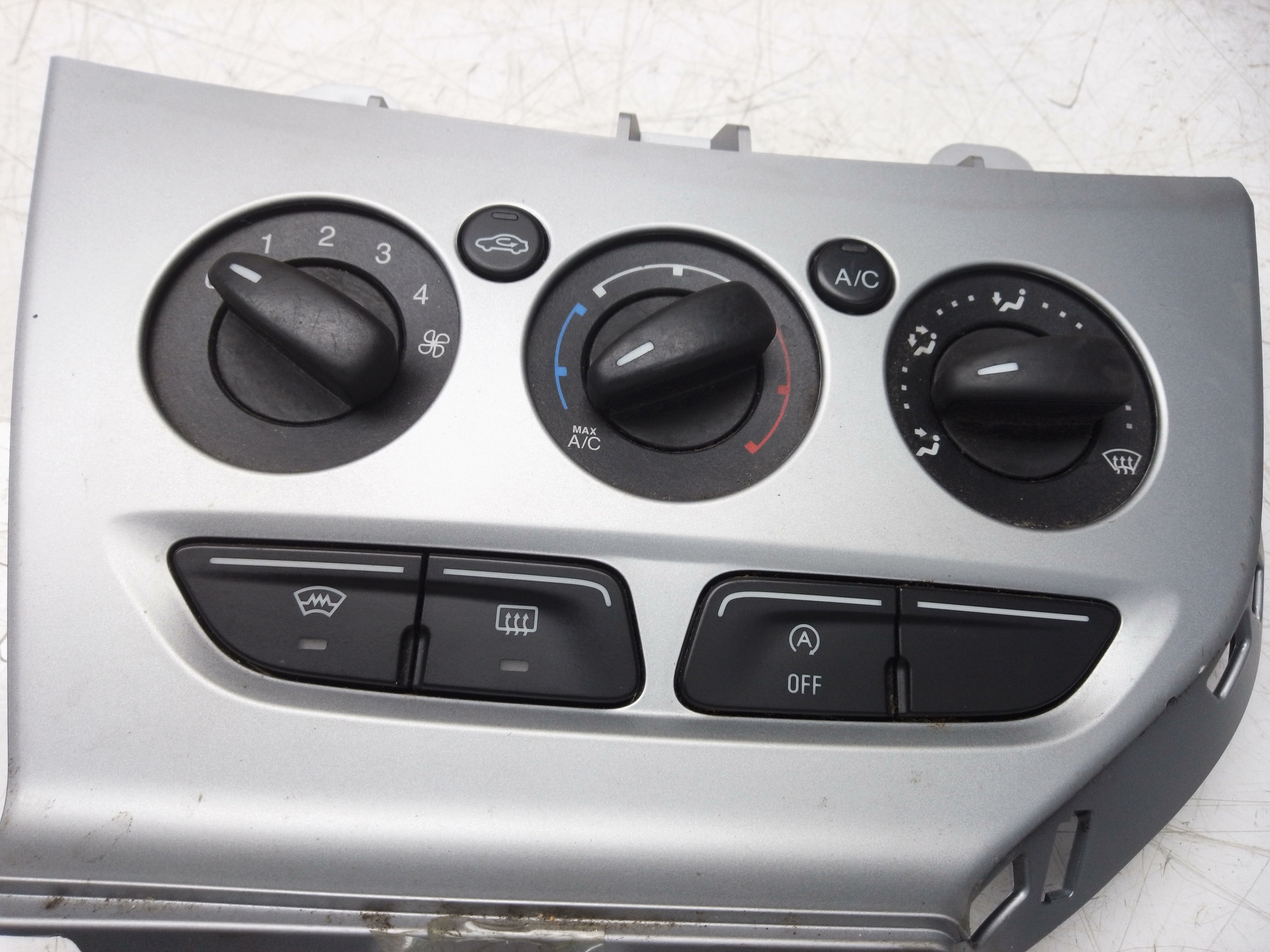 Ford Focus Control Panel Switch Fascia With Stop/Start (2011–2015) (BM51-18522) (BK2T-19980)