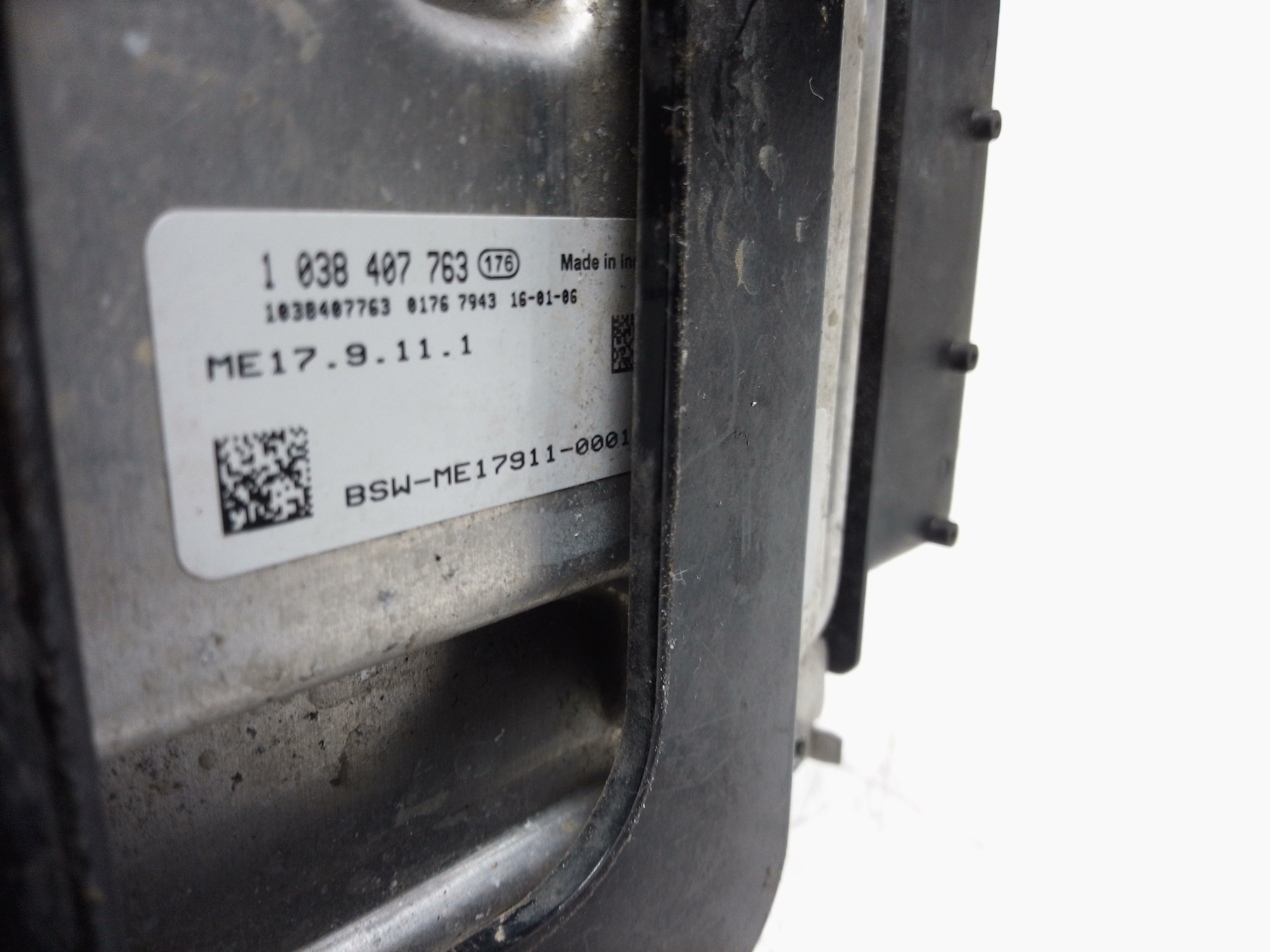 Hyundai i10 2013–19 1.0 Petrol Engine ECU (9001143237)