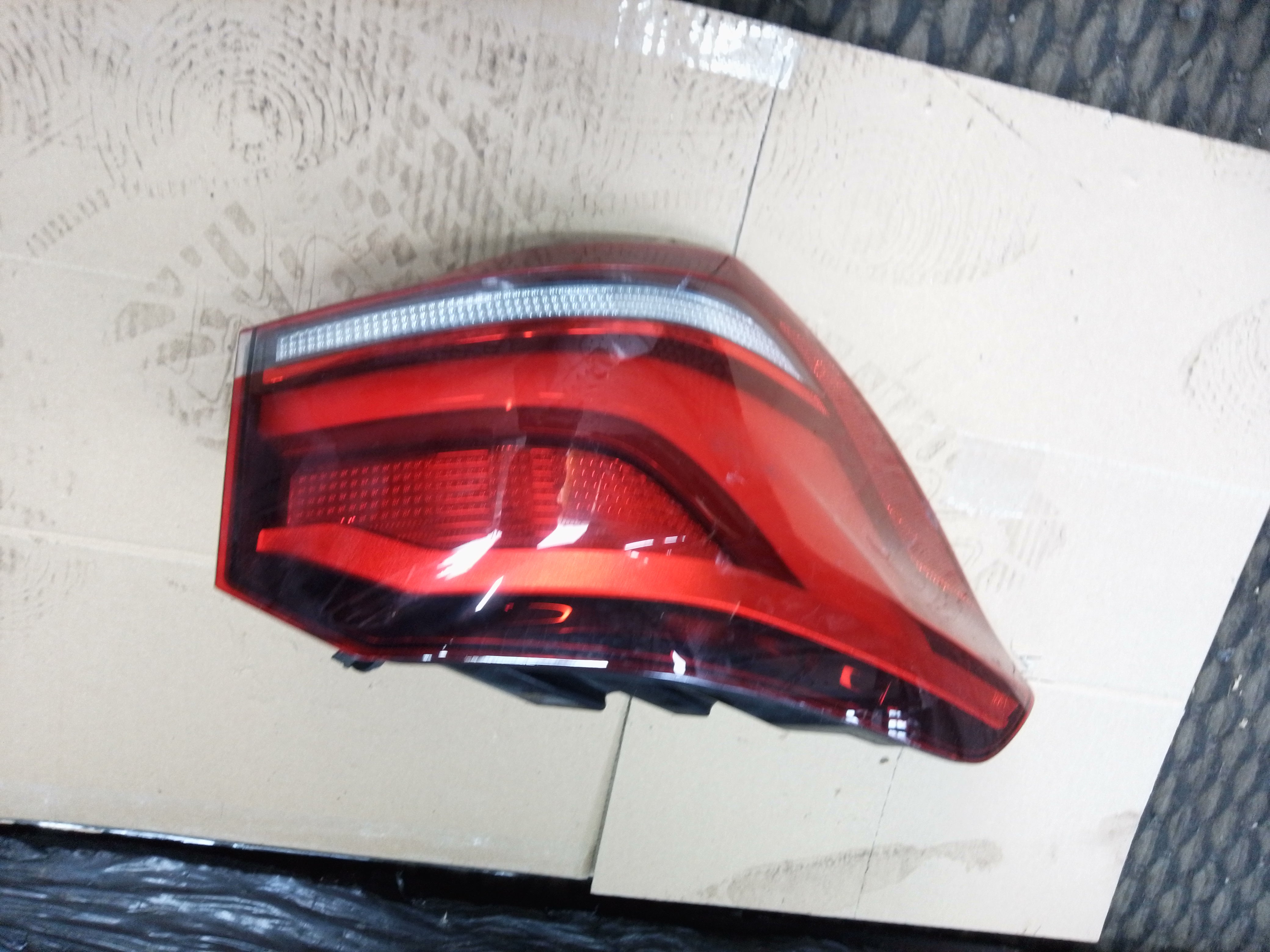 BMW X1 F48 Left Passenger Side Rear Tail Light (H3747771309)