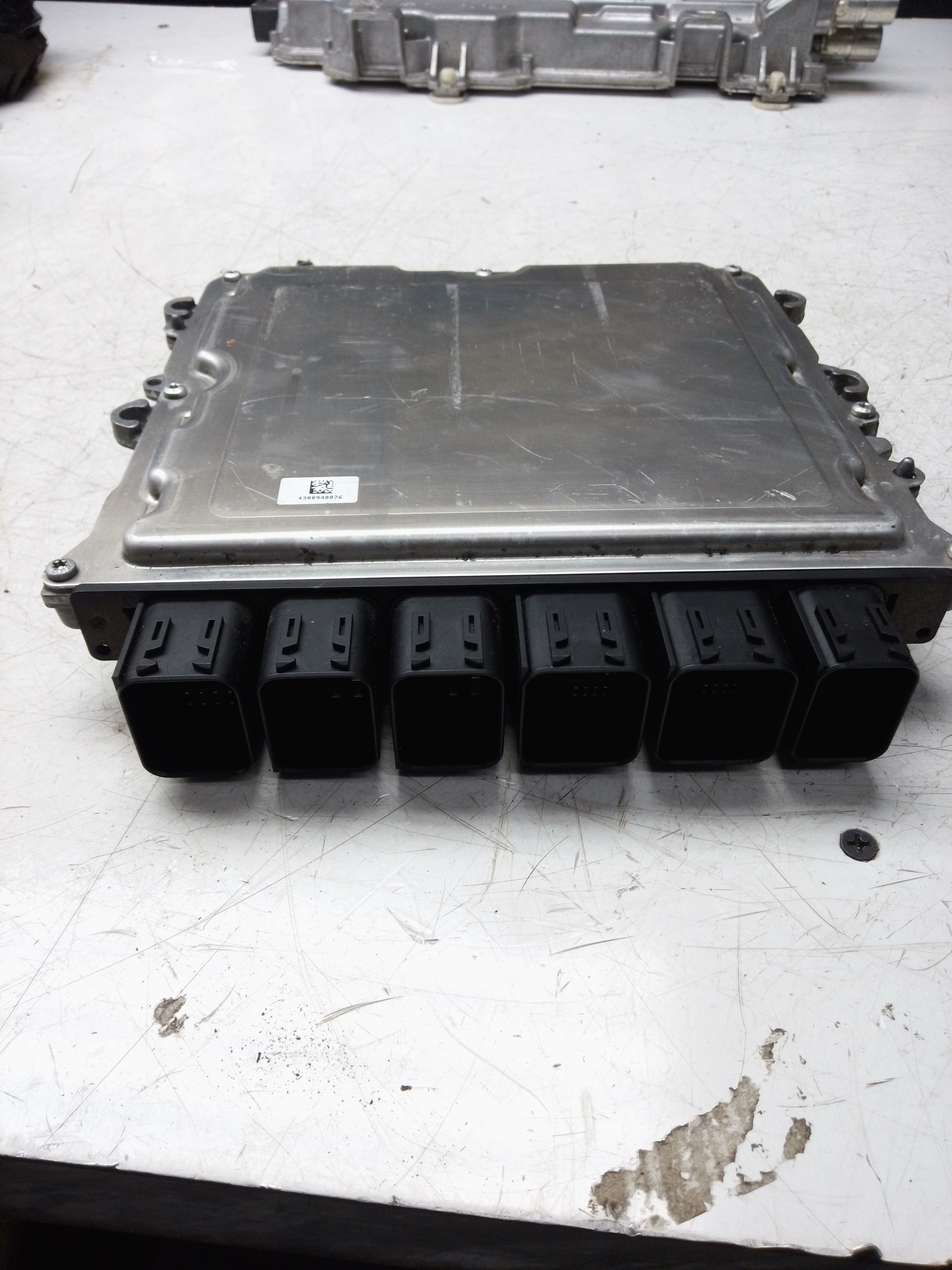 BMW 3 Series F30 2.0 Hybrid Engine ECU 9487769-01 – 2016–2019