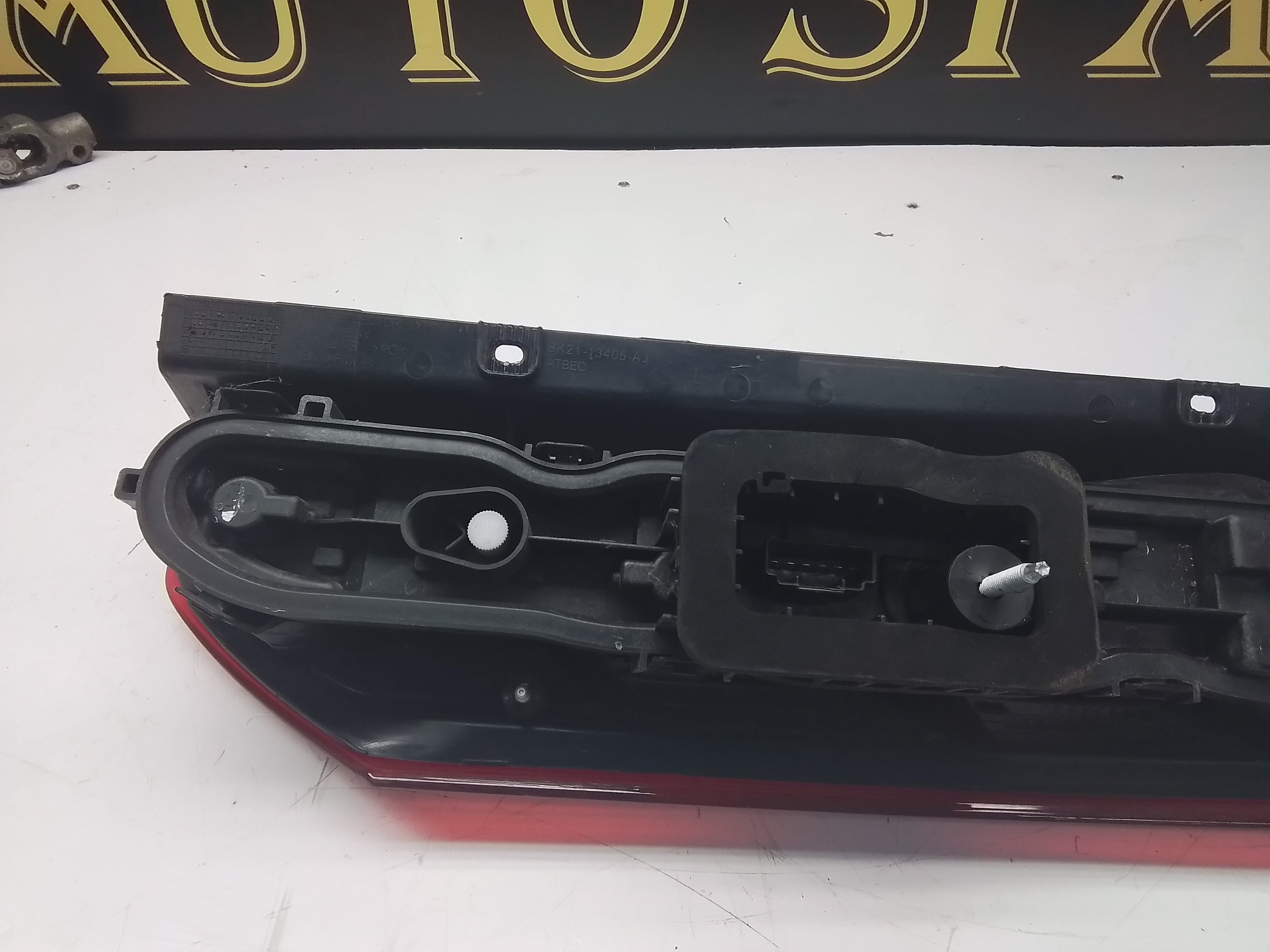 Ford Transit Tourneo Custom Left Rear Tail Light 2018–2024 (BK21-13N099-AC) (BK21-13405-AJ)