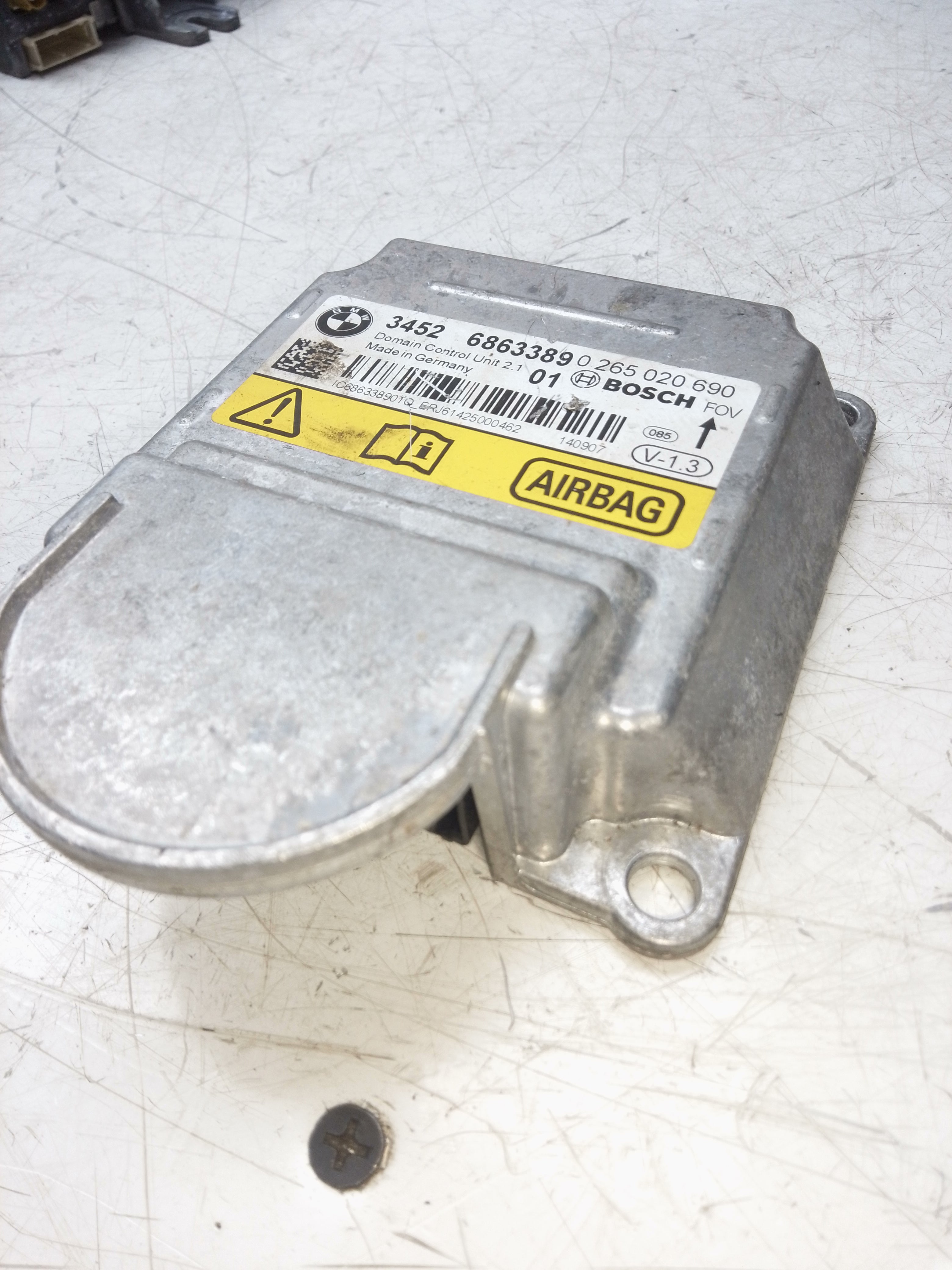 BMW 1 Series F20 SRS Airbag Control Module/ Sensor 6863389-01 – 2014–2019