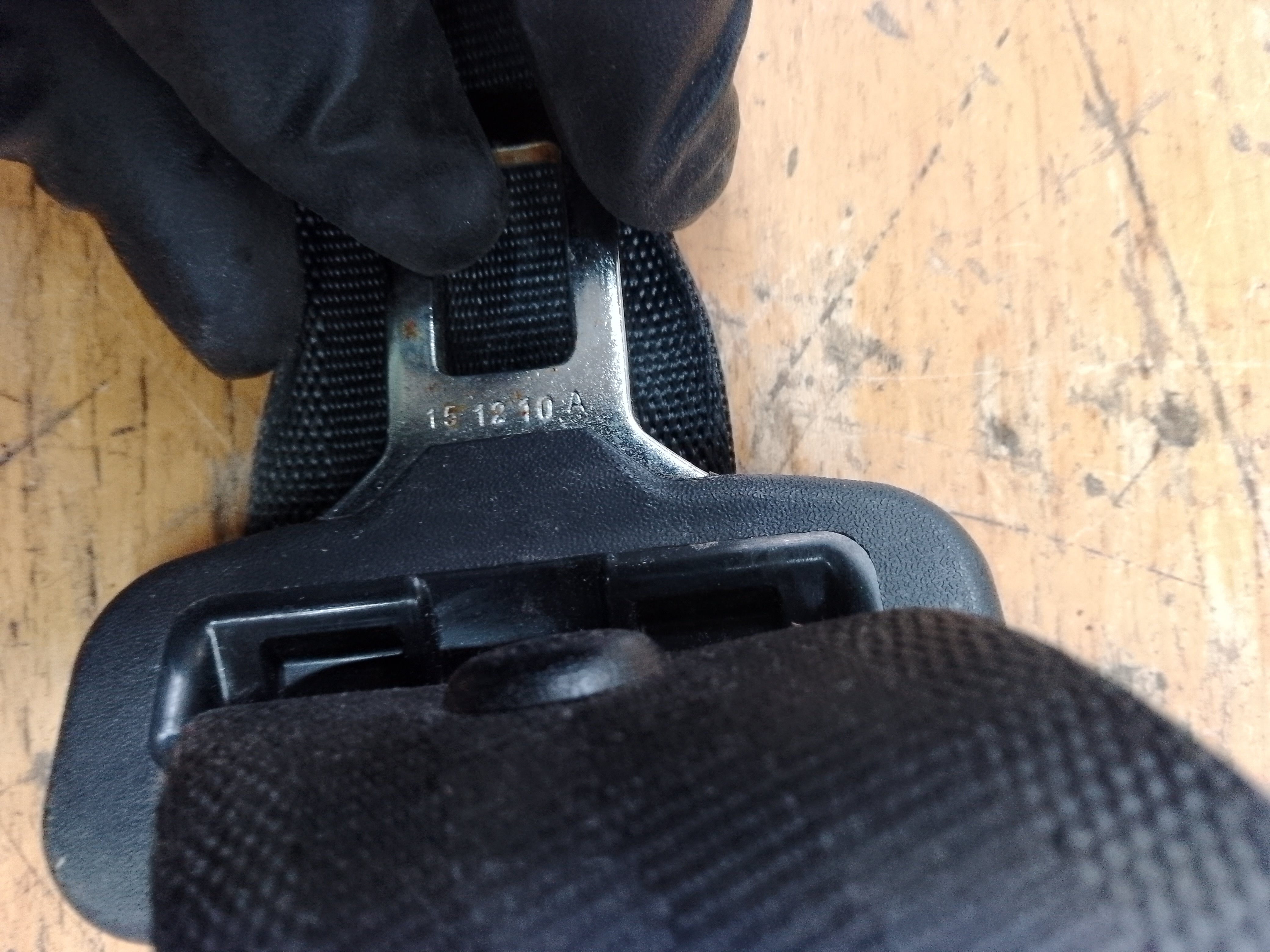 Hyundai i10 2014–21 Driver Right Rear Seat Belt (89820-B9000)