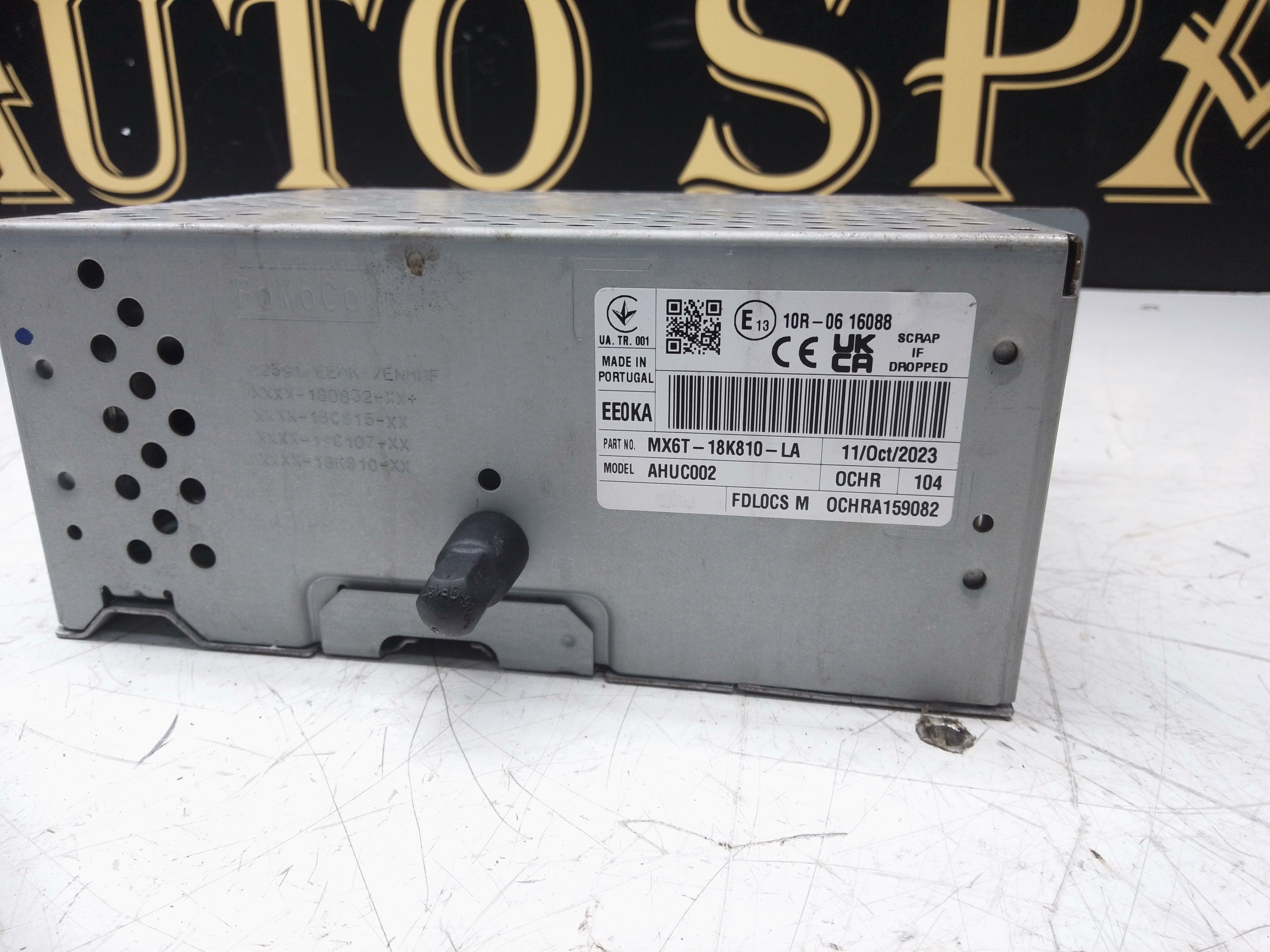 Ford Focus 2020–2024 Stereo Radio CD Player (MX6T-18K810-LA)