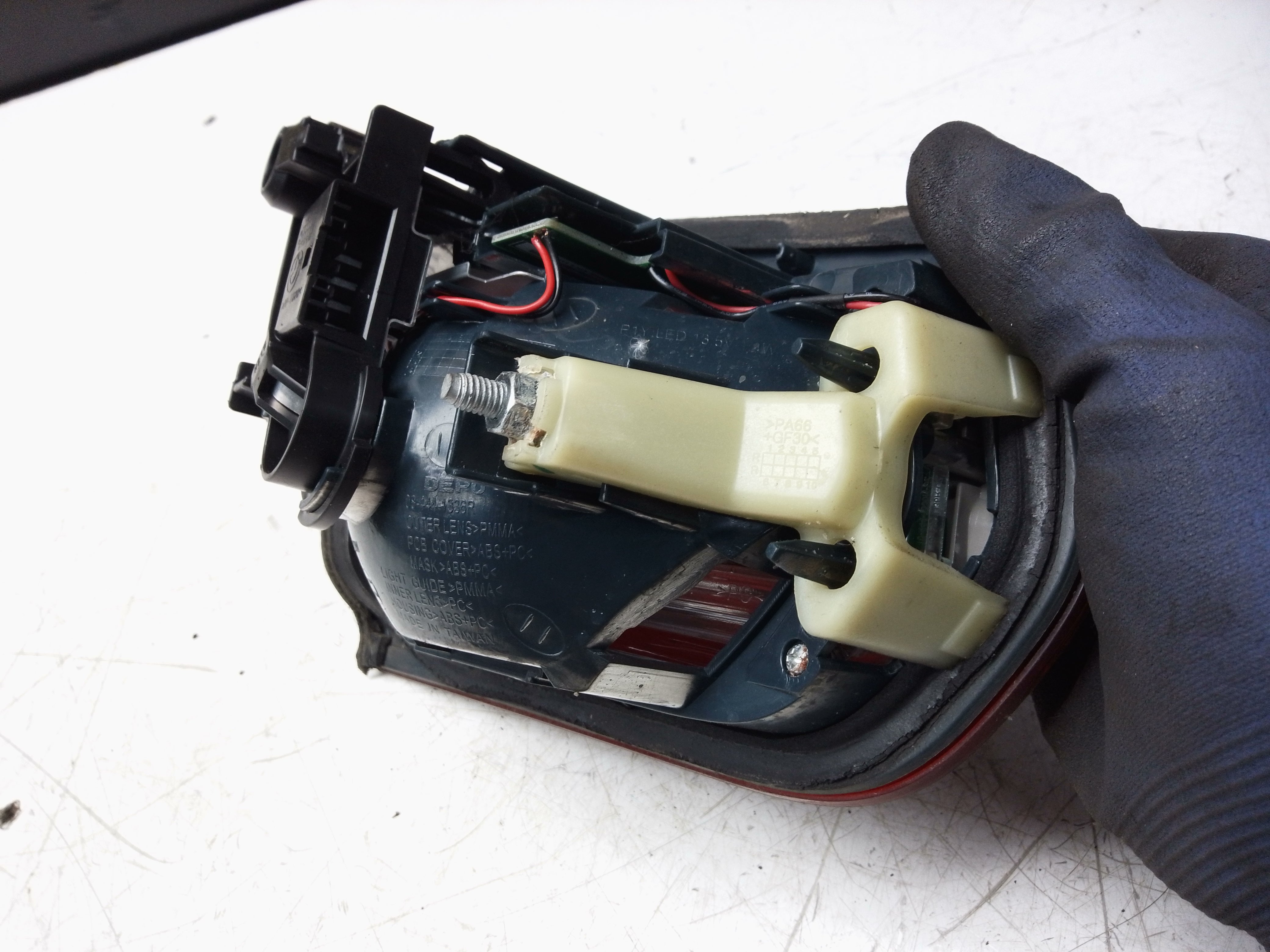 BMW 3 Series F30 F31 2012 Right Rear Inner Tail Light (7259916)