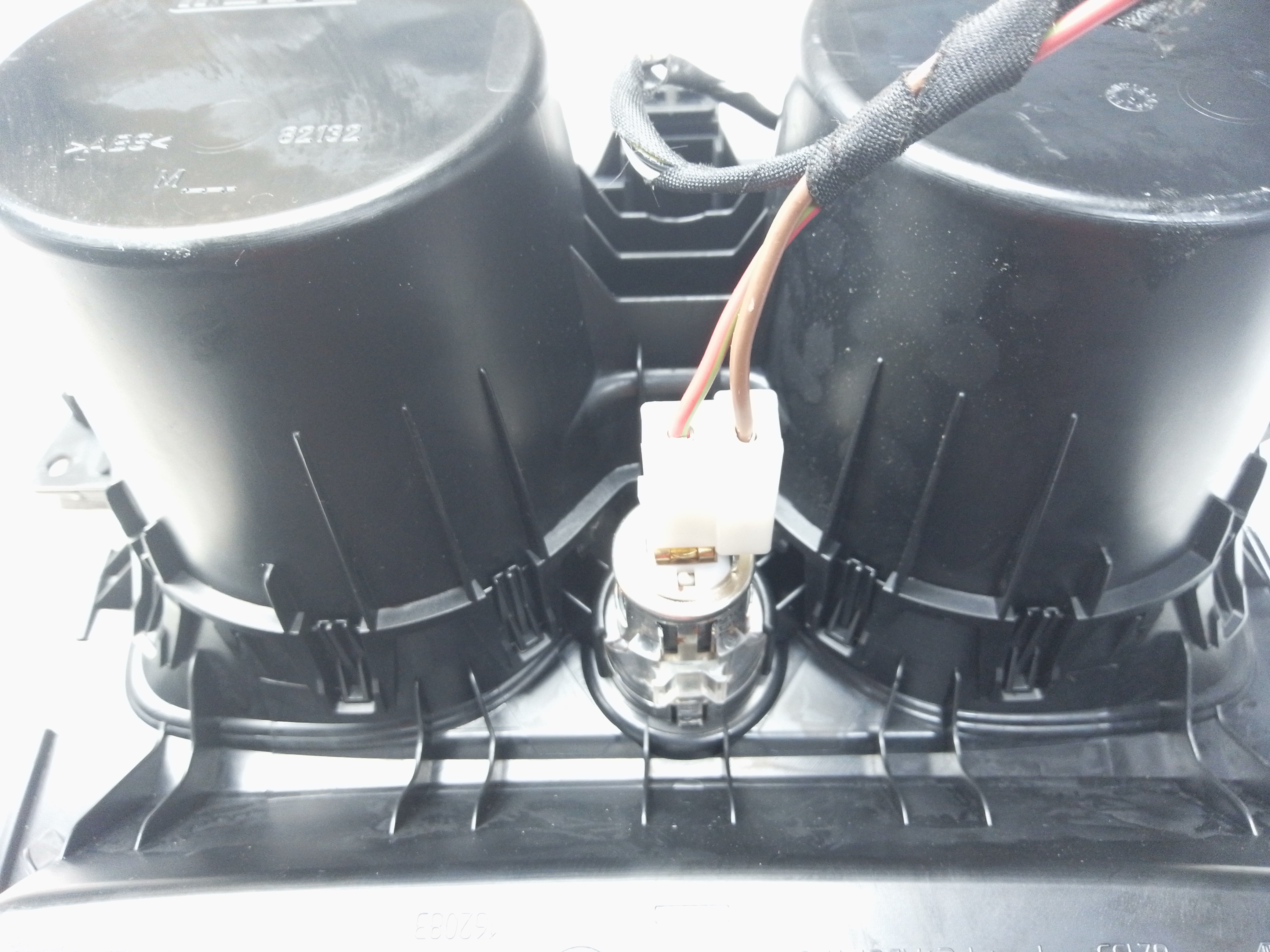 BMW 1 Series Hatchback Cup Holder (9207321)