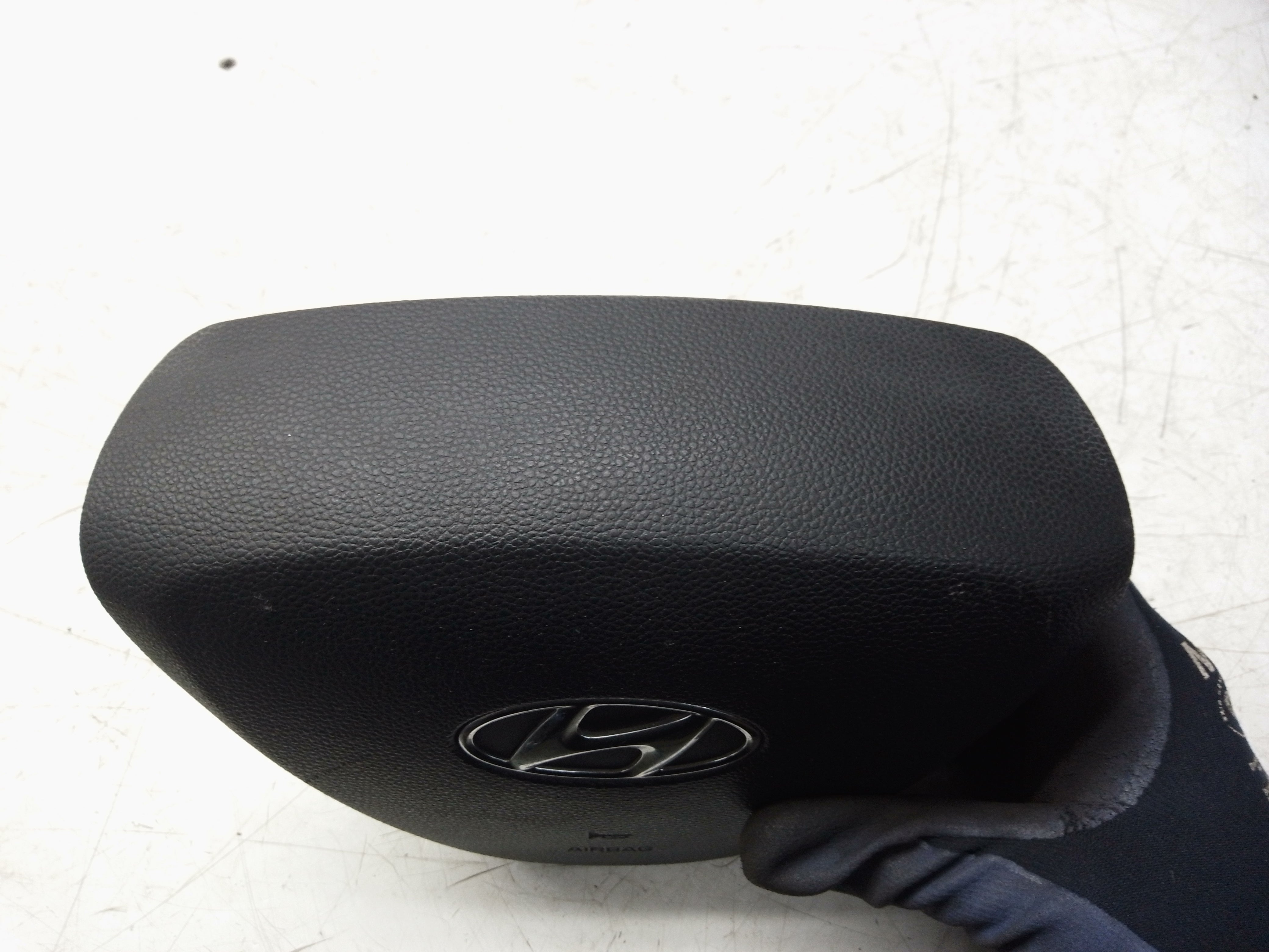 Hyundai i10 Steering Wheel Airbag (56900-B4100)