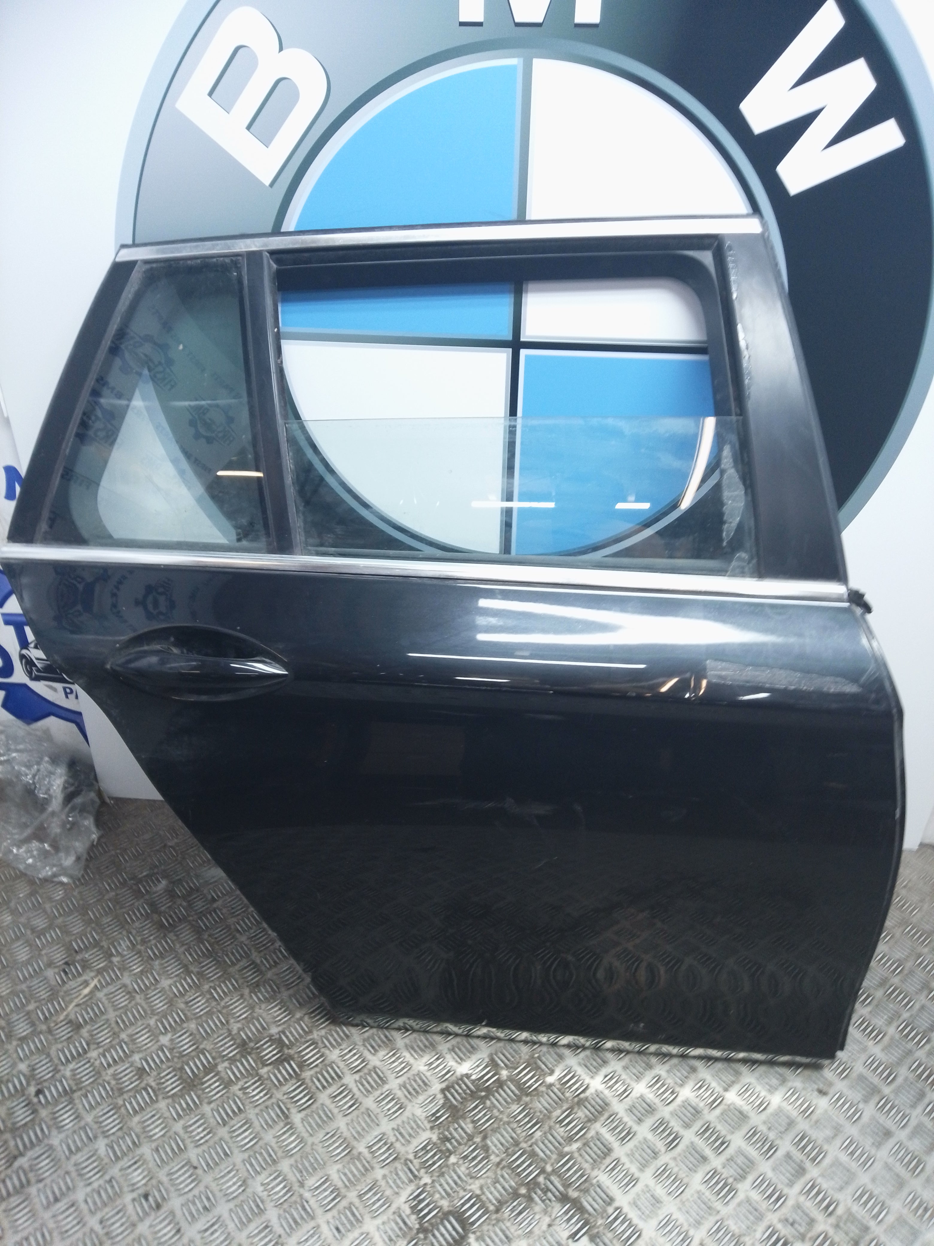 BMW 3 Series F31 Passenger Side Door (Right Front Door Shell) – 2014–2018