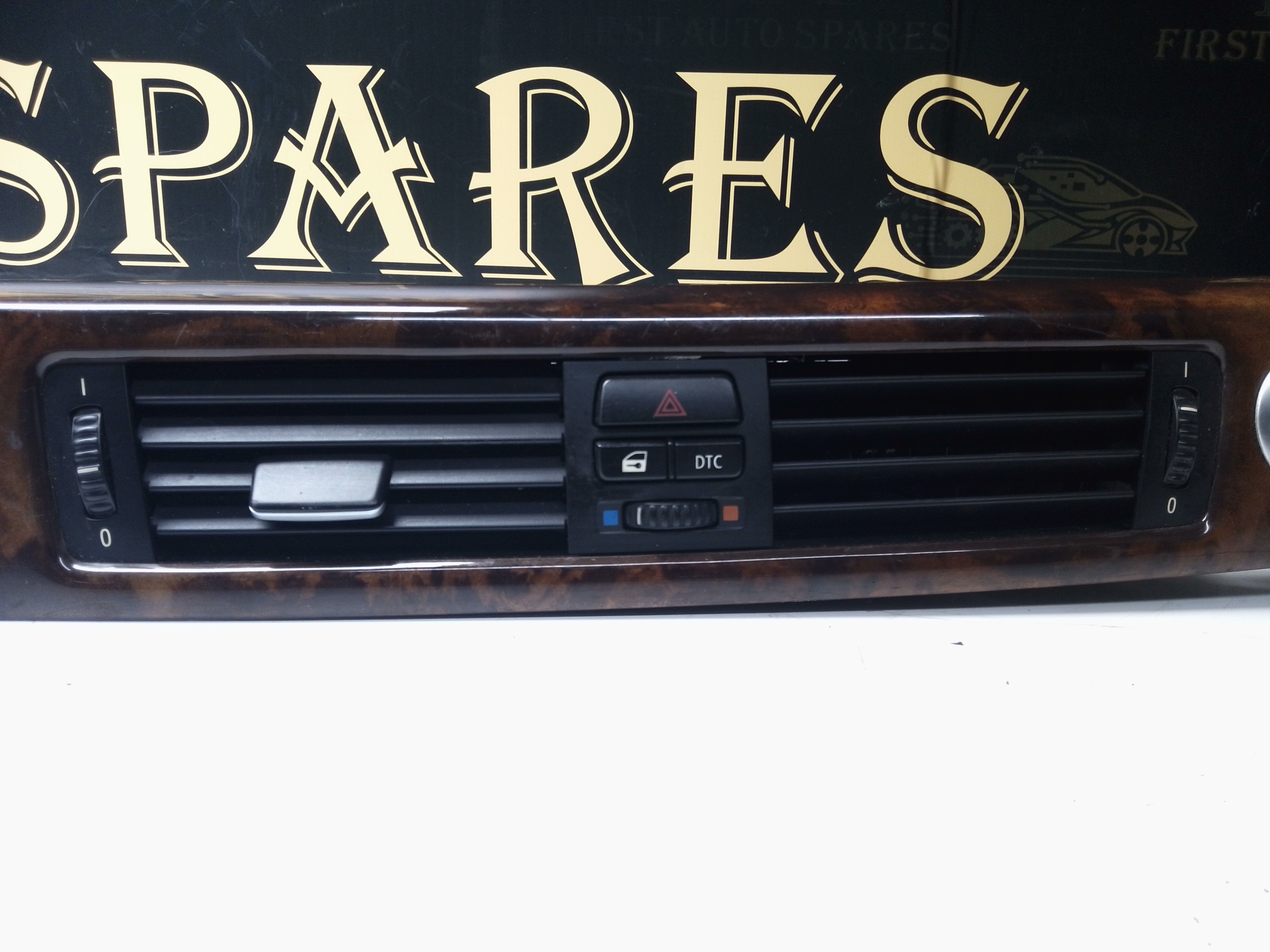 BMW 3 Series E90 E91 Air Vent Grill/Dashboard Cover Wood Trim Complete (7132852)