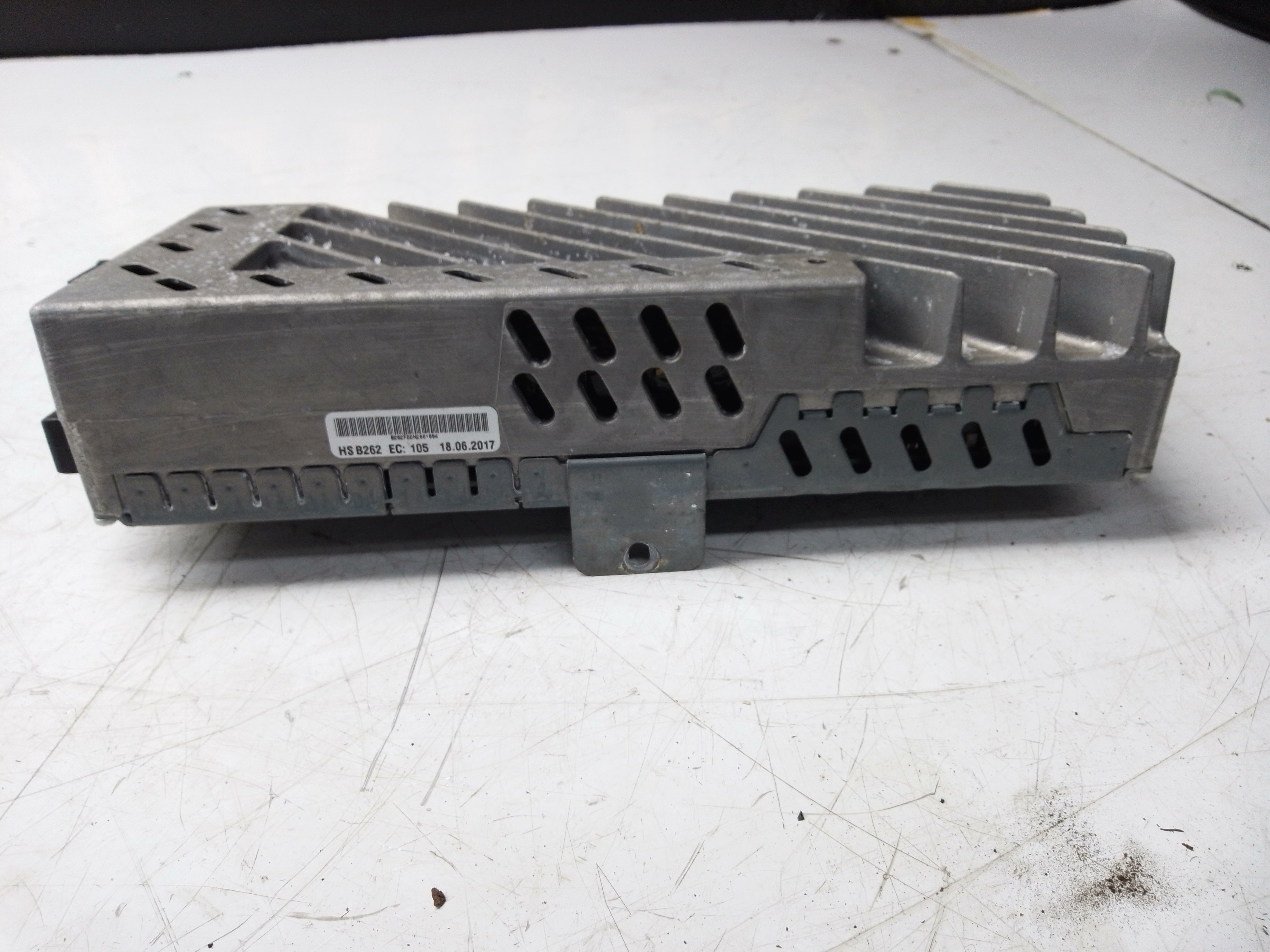 BMW 3, 4, 5, X5, 7 Series Harman Kardon Amplifier Bracket (9393186)